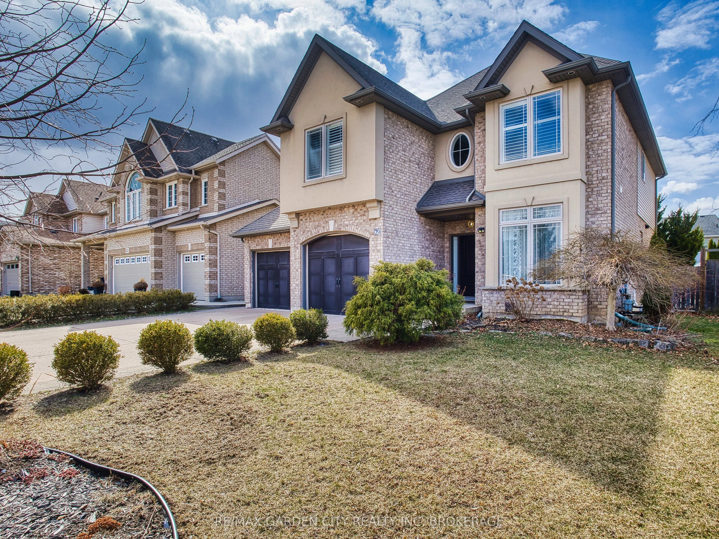29 Agincourt Crescent