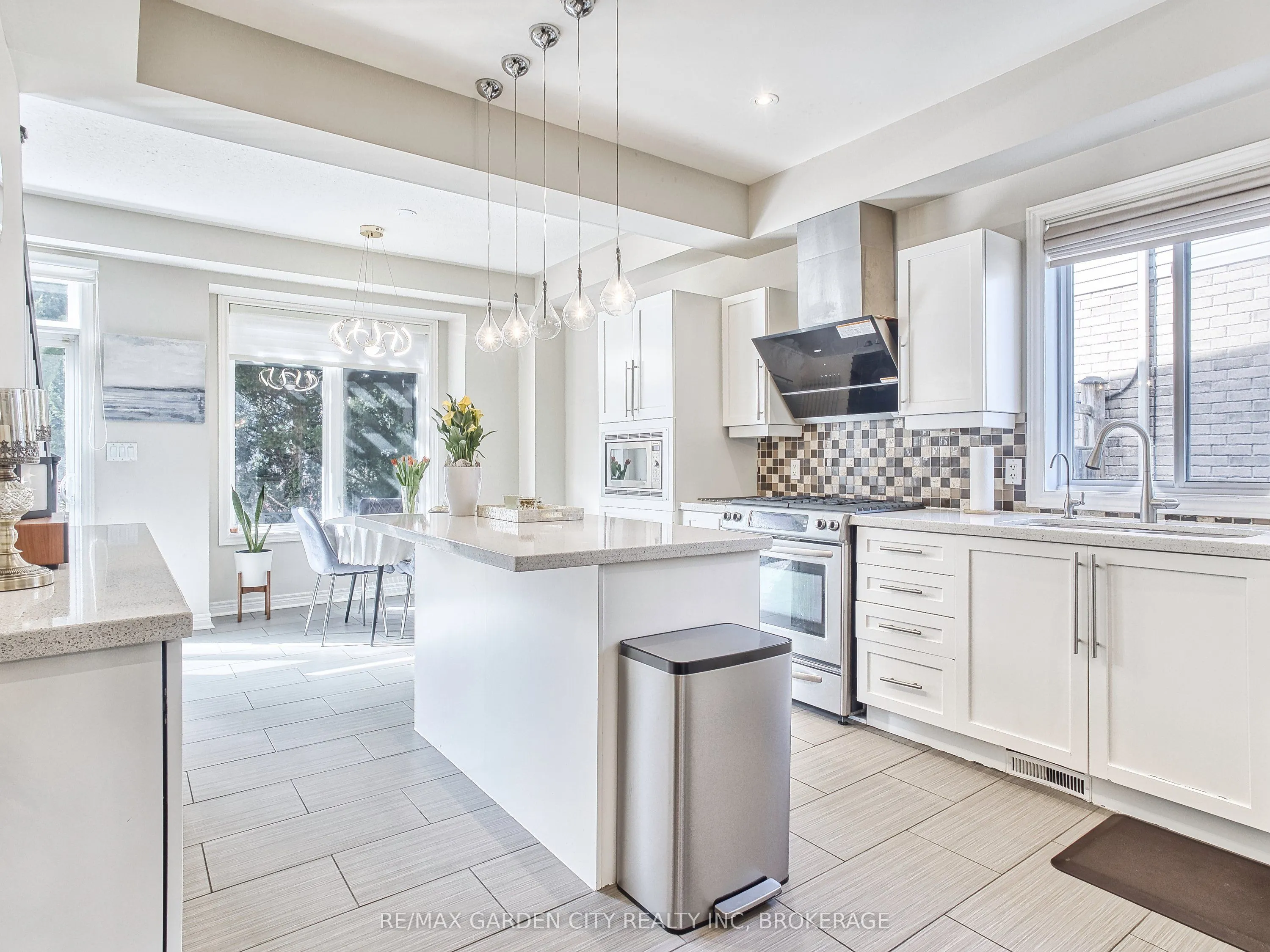 29 Agincourt Crescent
