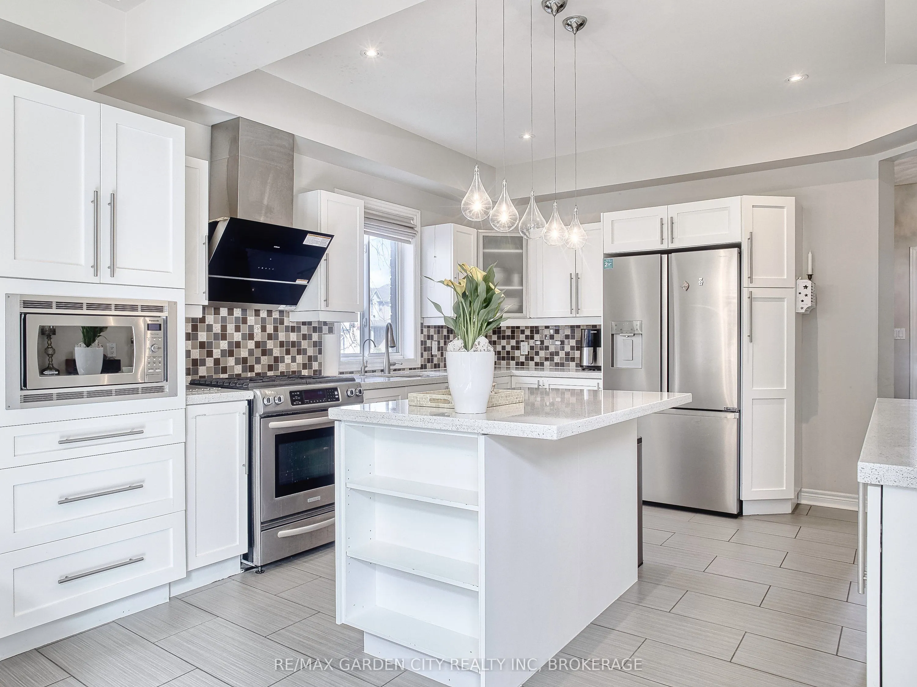29 Agincourt Crescent