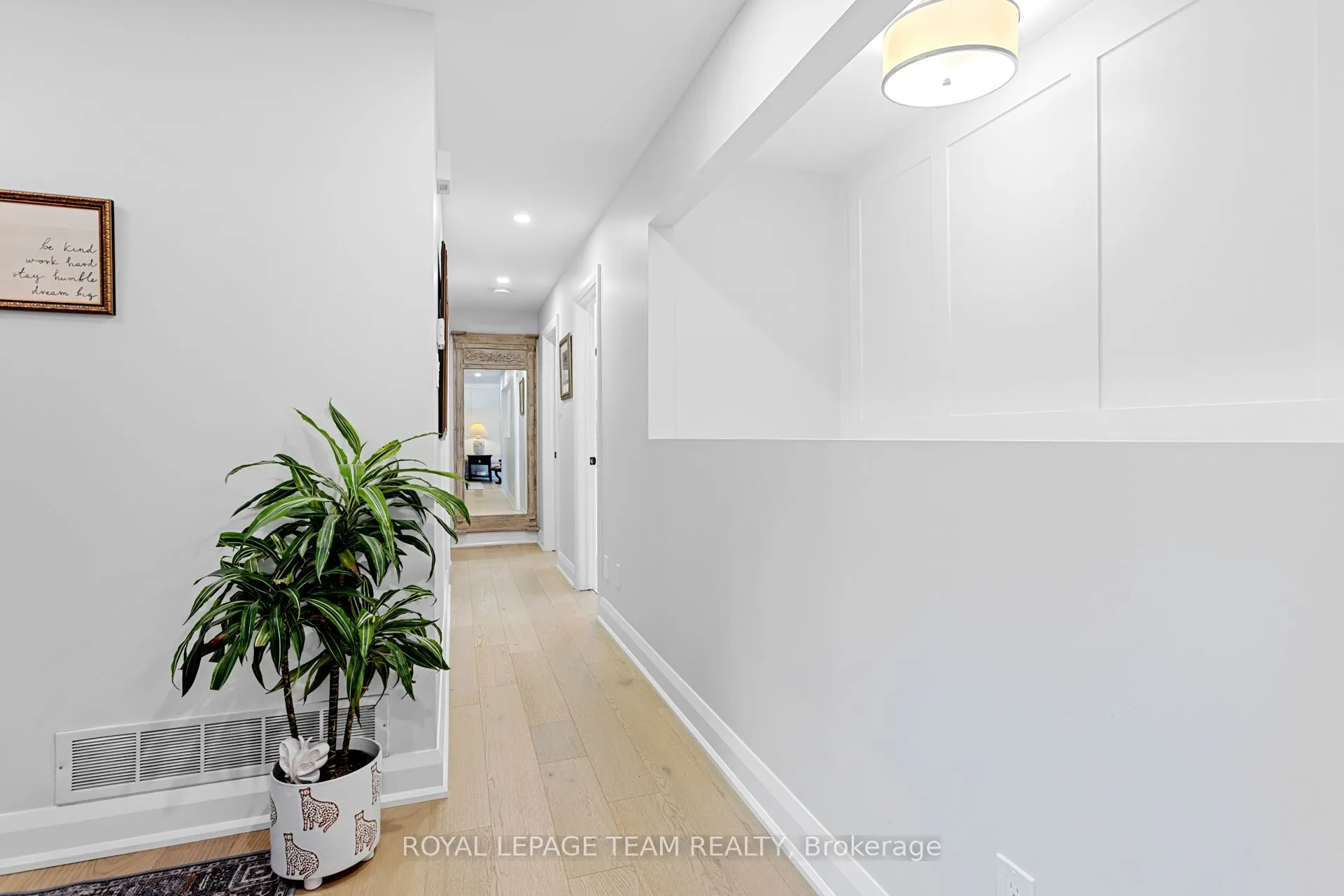 2248 Wallingford Way