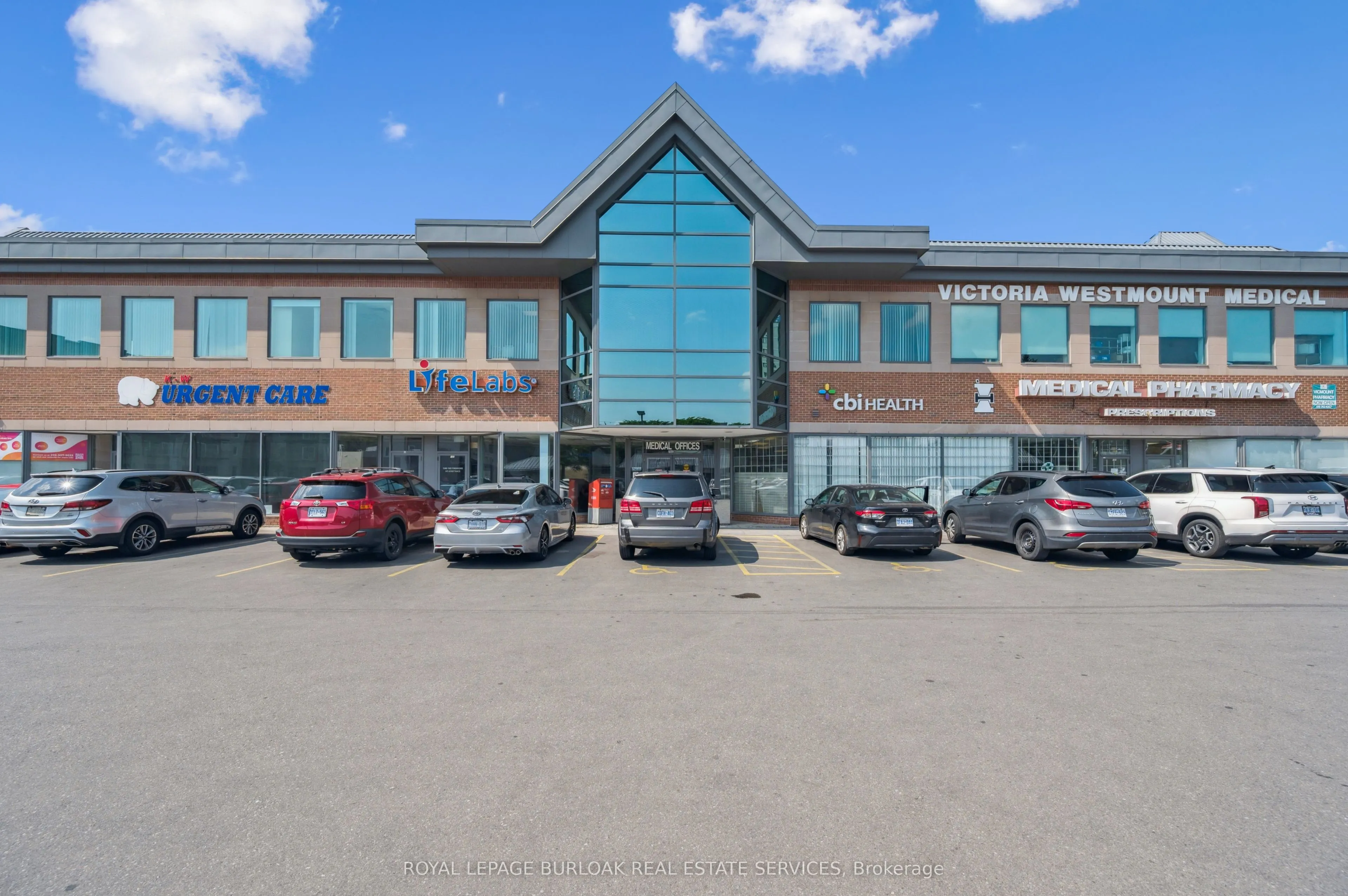 751 Victoria Street S, #B103