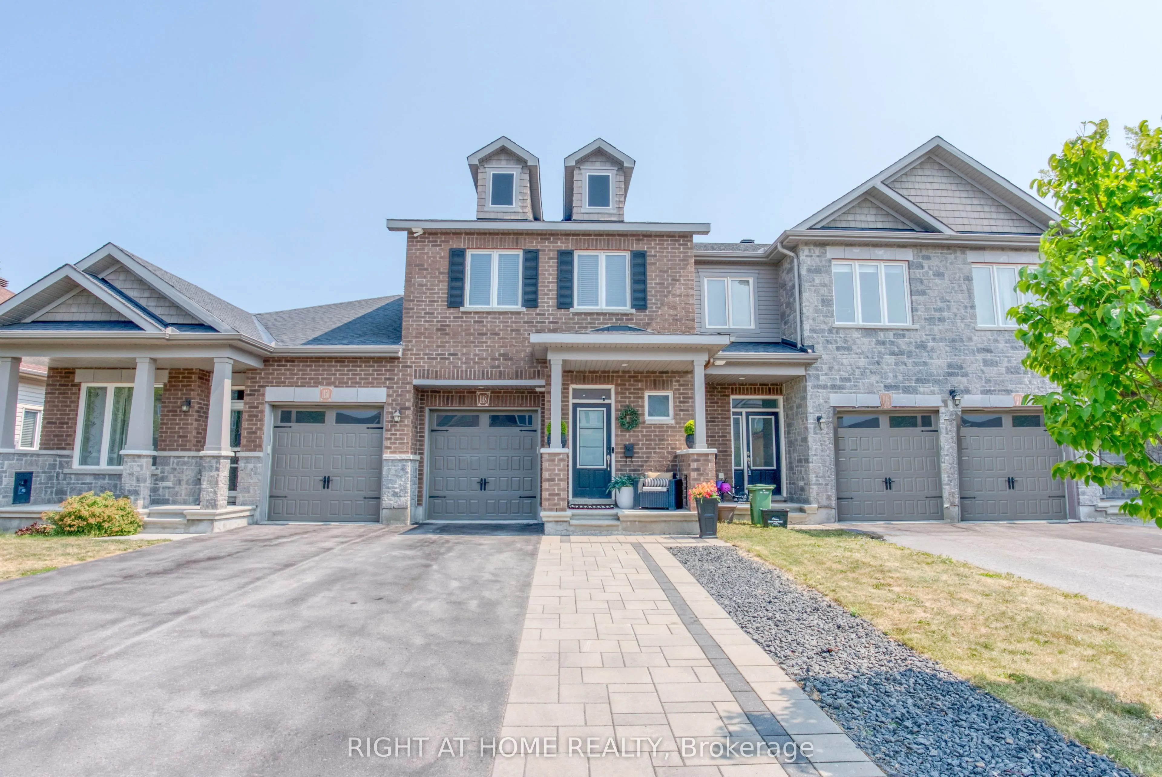 1148 Beckett Crescent