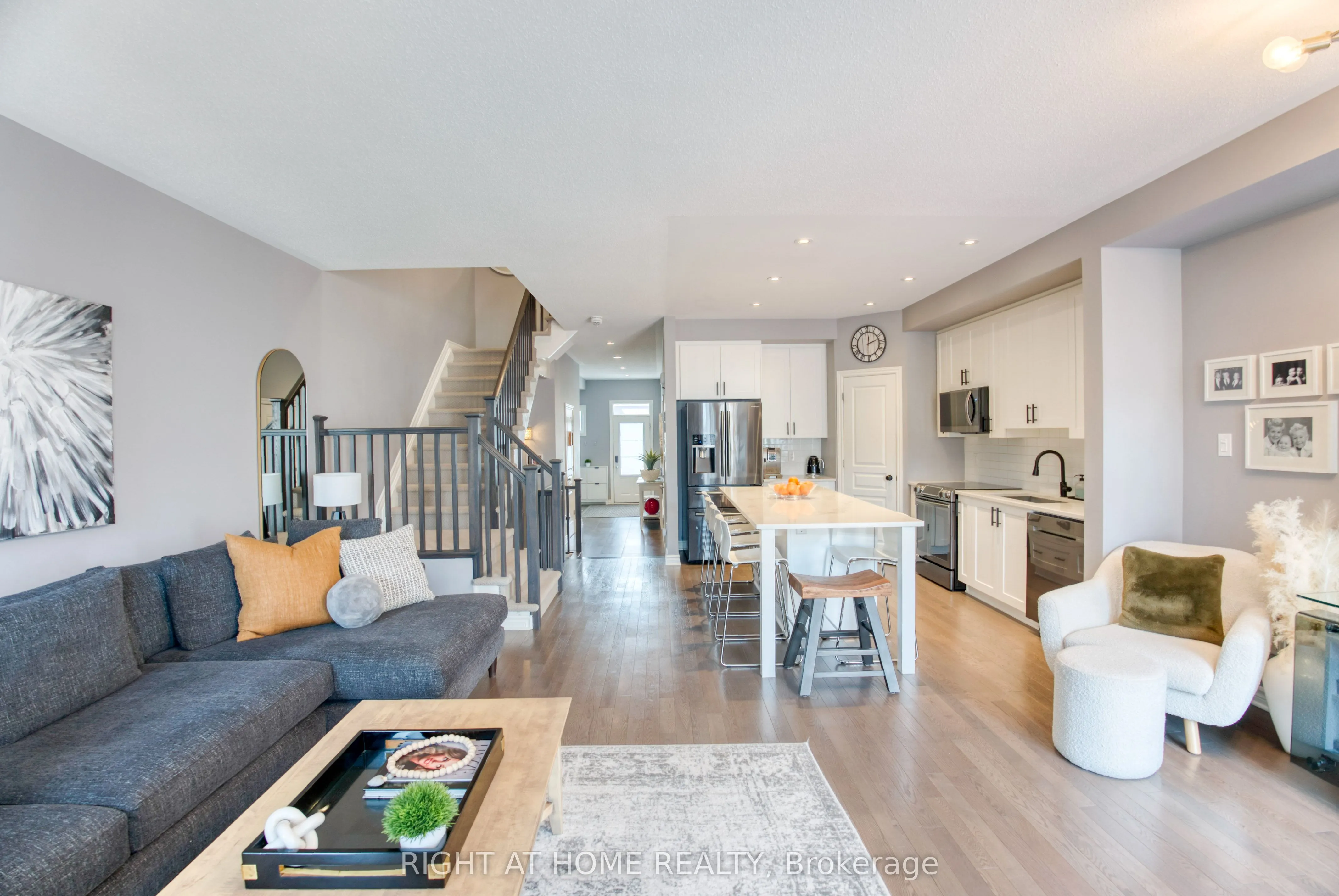 1148 Beckett Crescent