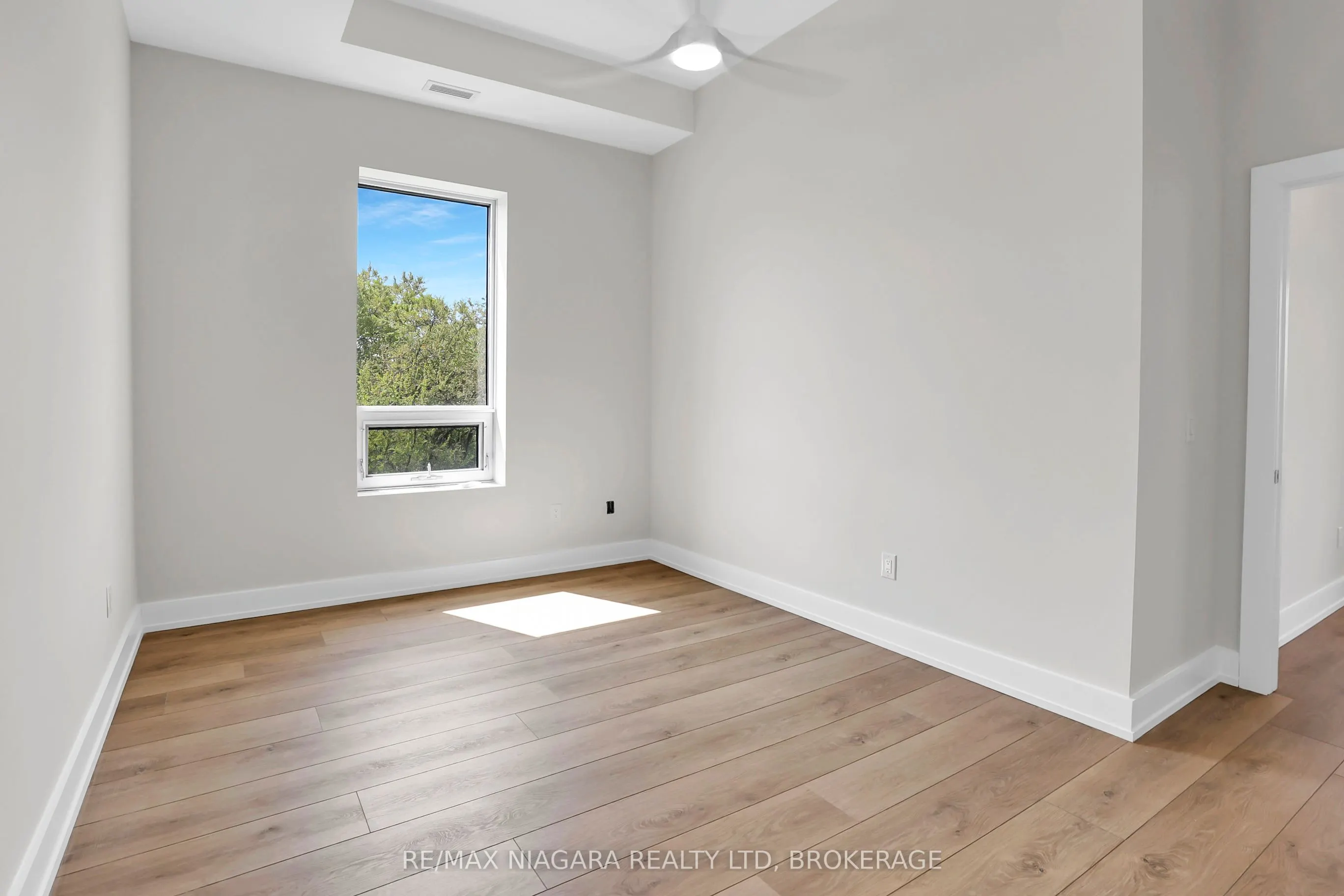 77 Yates Street, #505