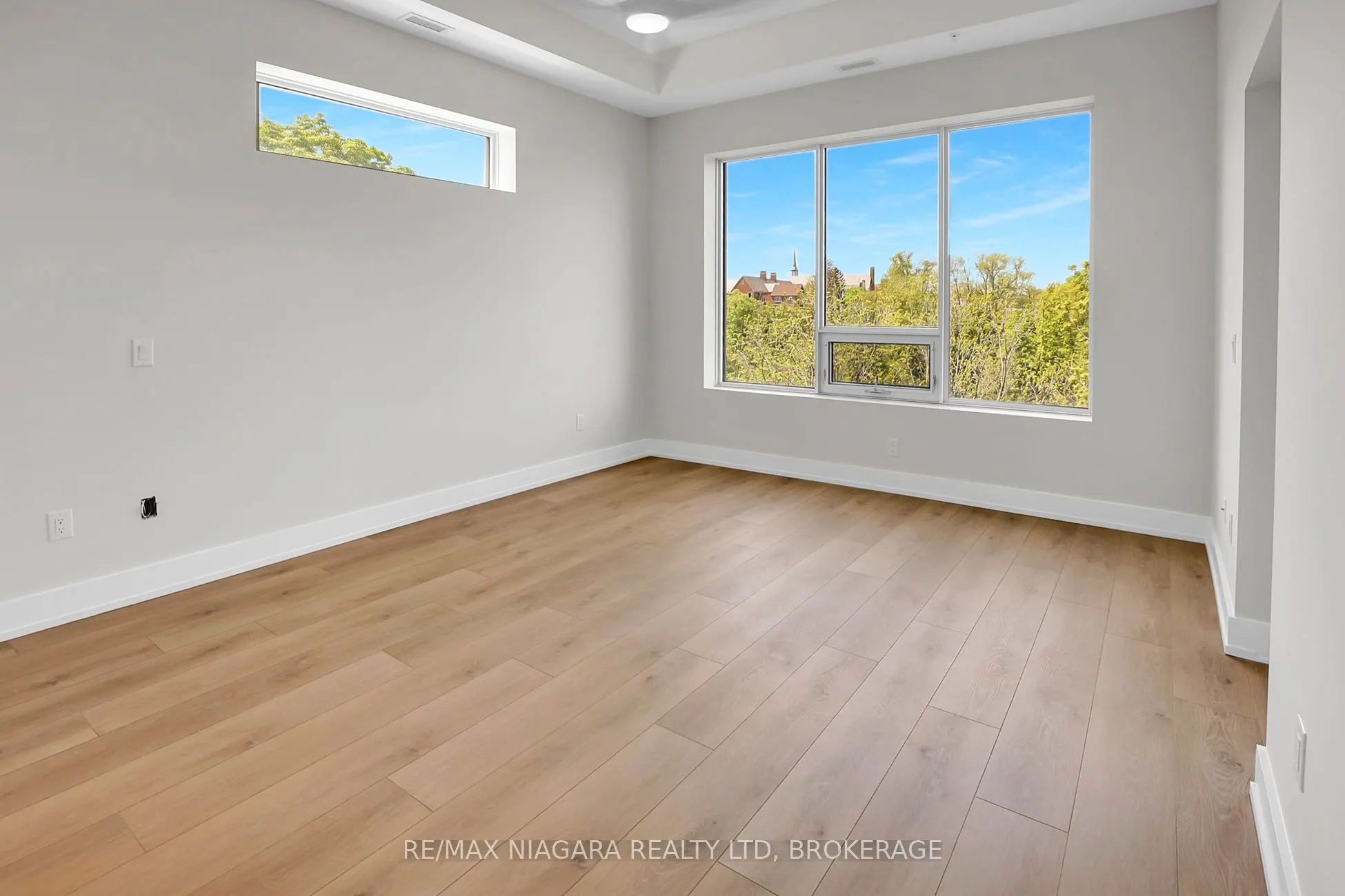 77 Yates Street, #505