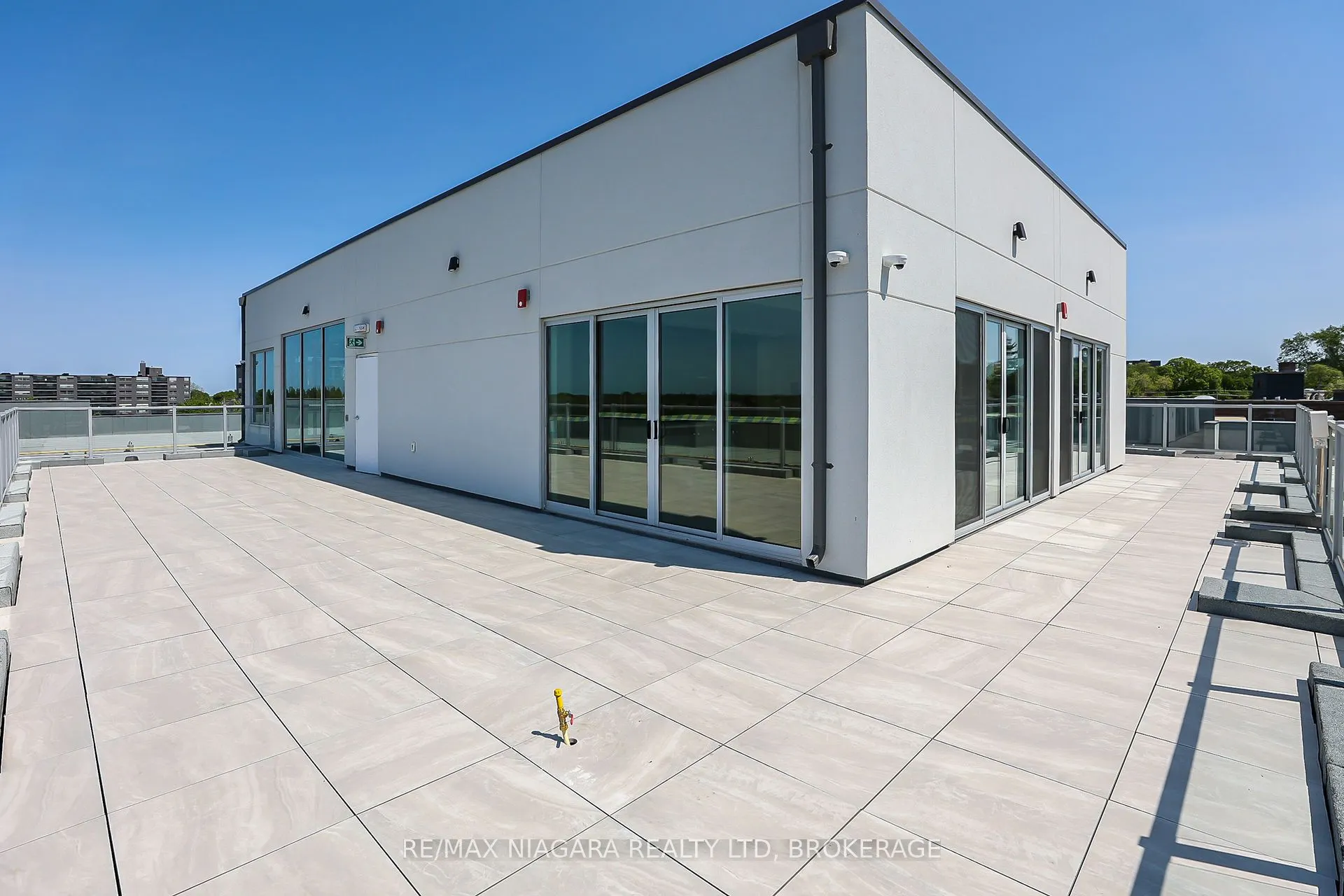 77 Yates Street, #505