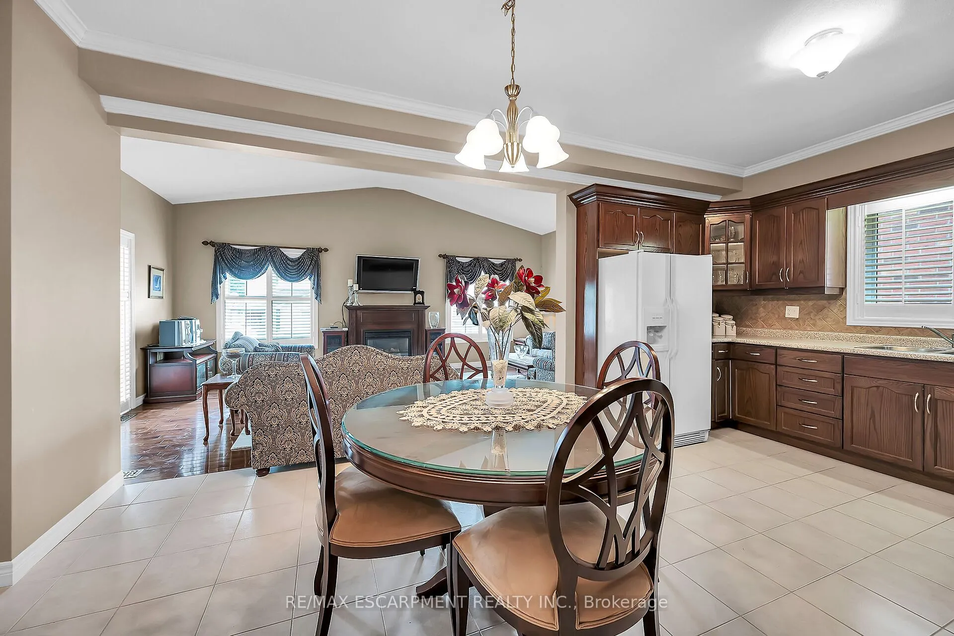 7 Kathleen Court