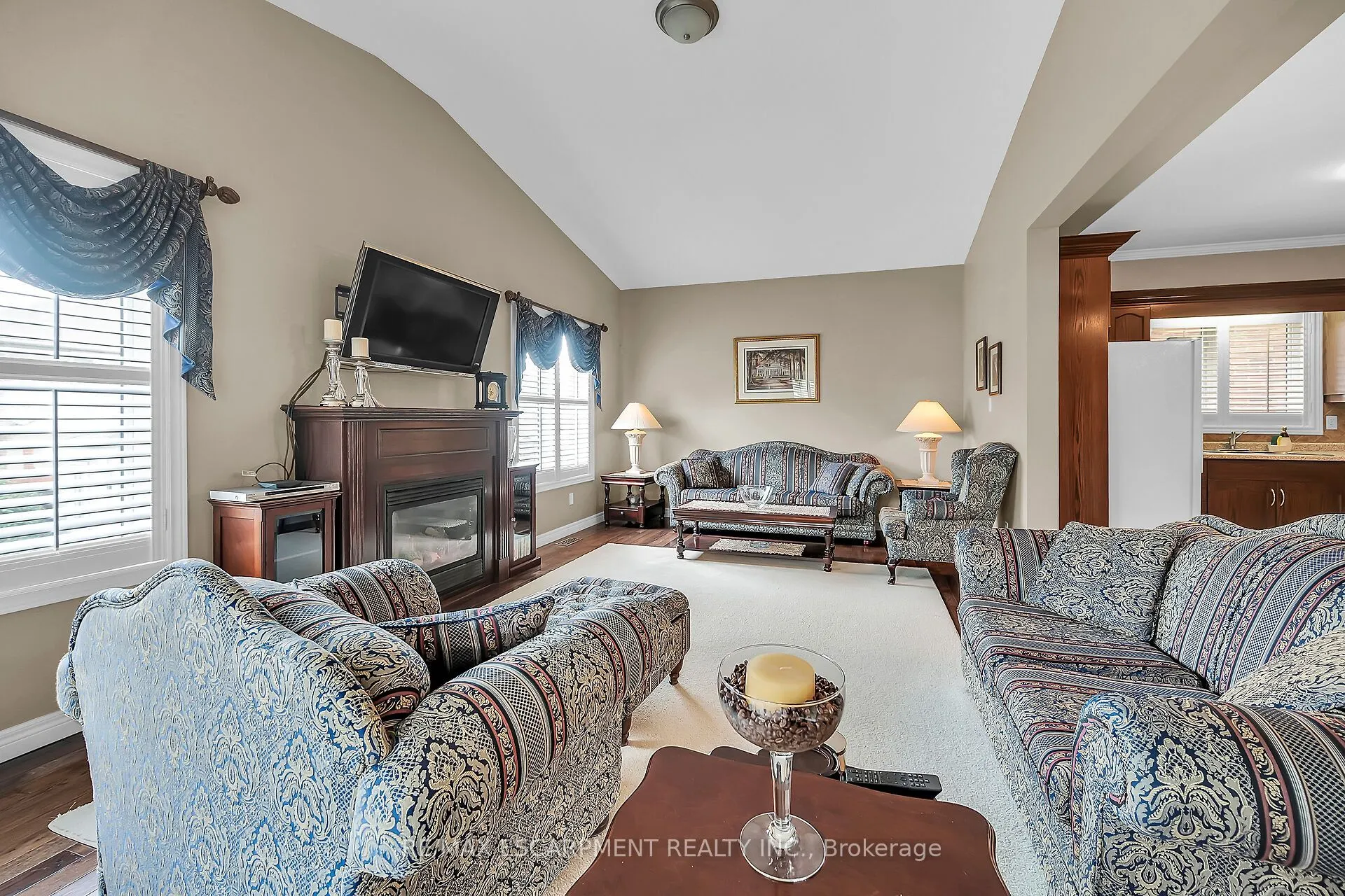 7 Kathleen Court