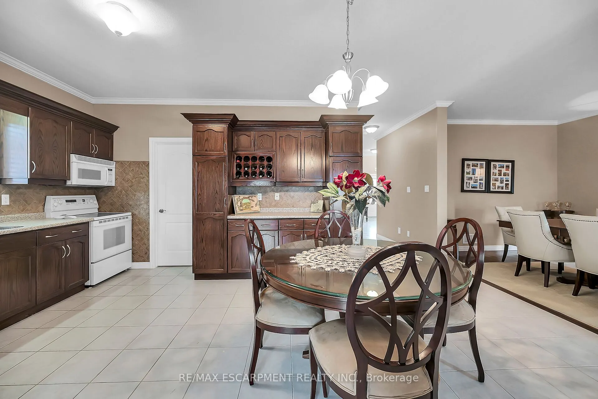 7 Kathleen Court