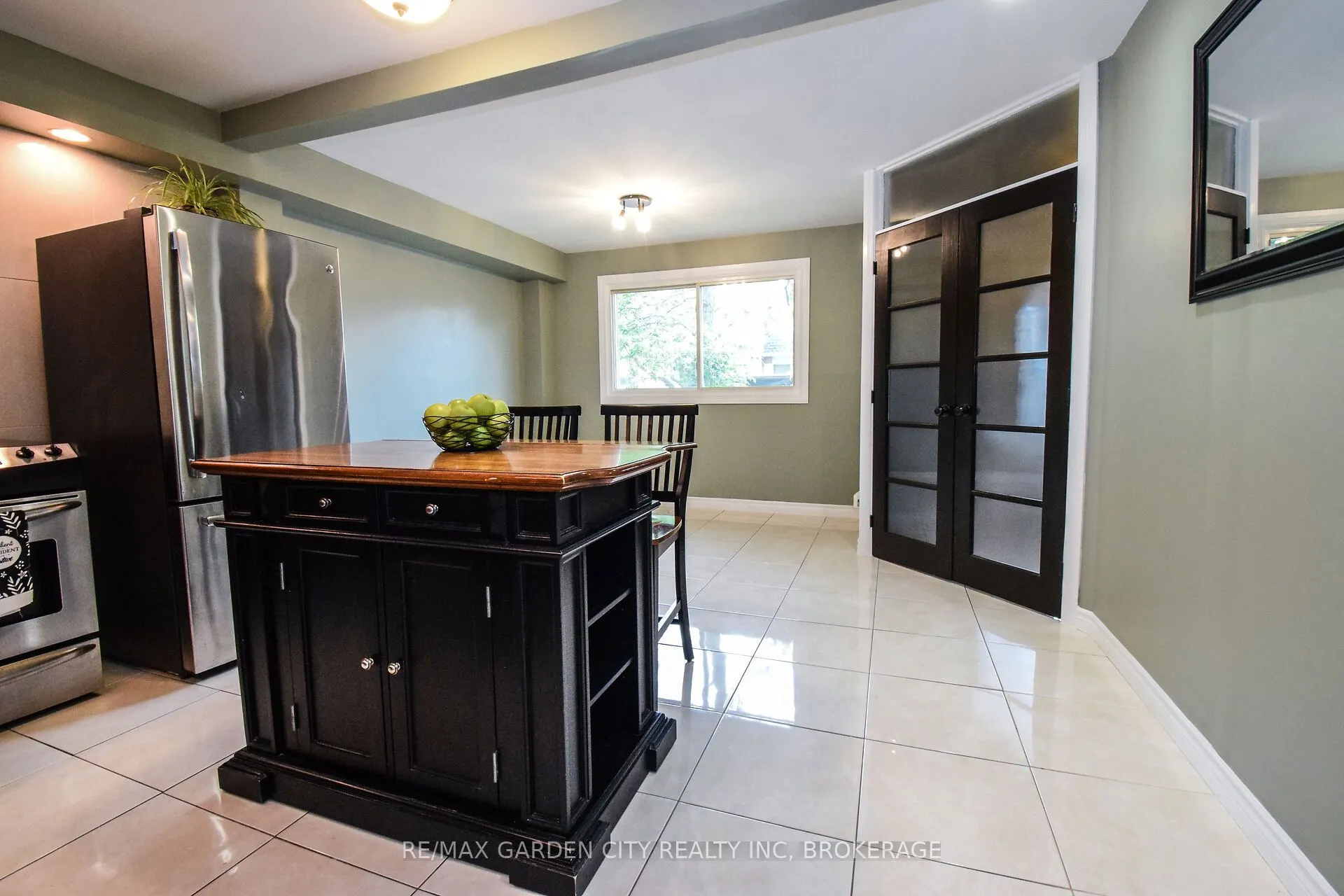 185 DENISTOUN Street, #37