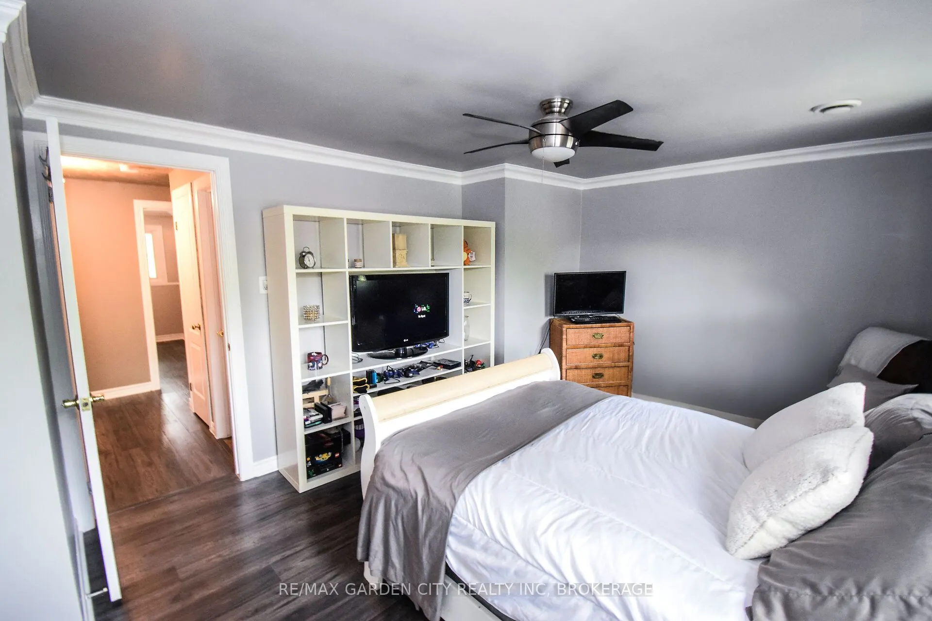 185 DENISTOUN Street, #37