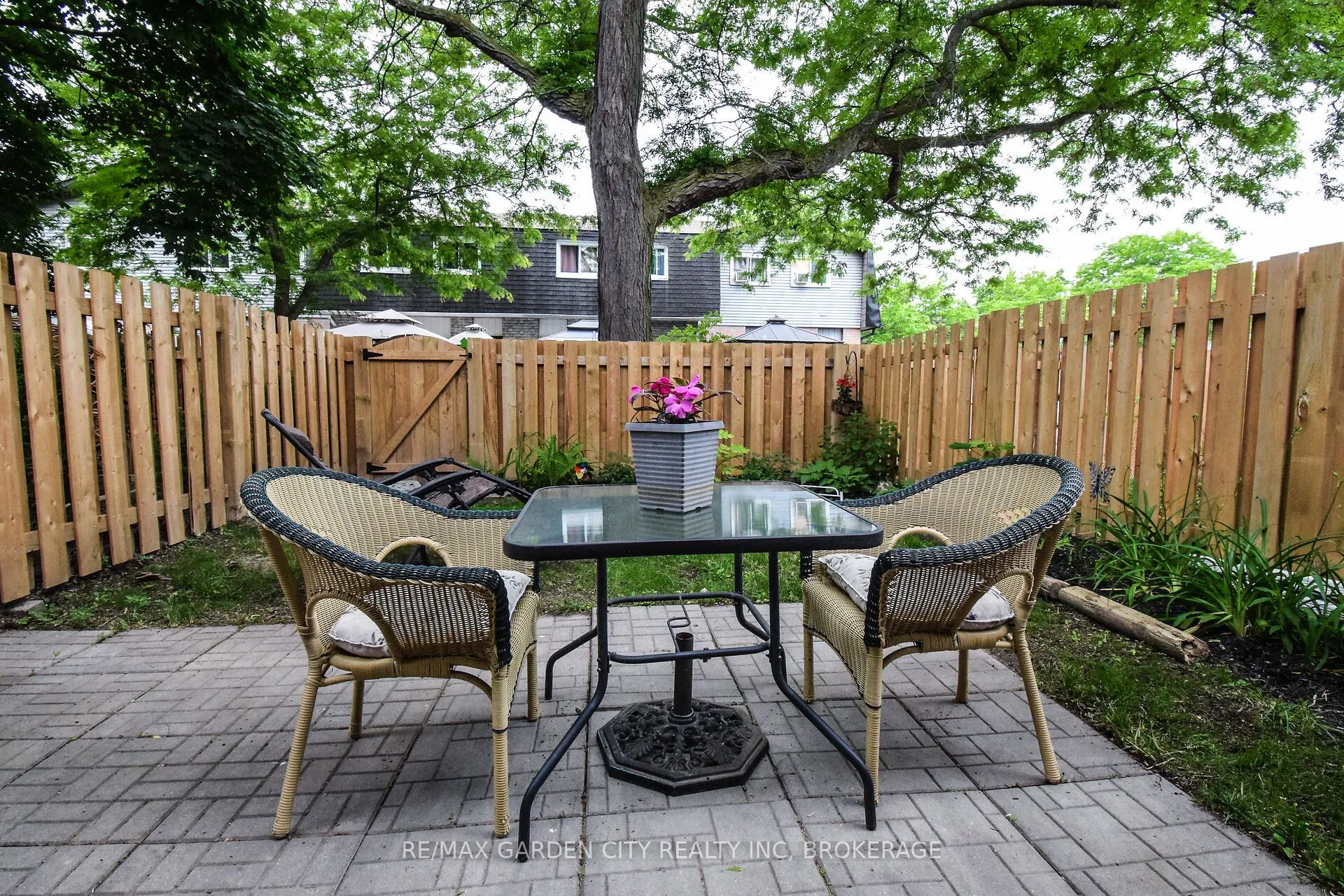 185 DENISTOUN Street, #37