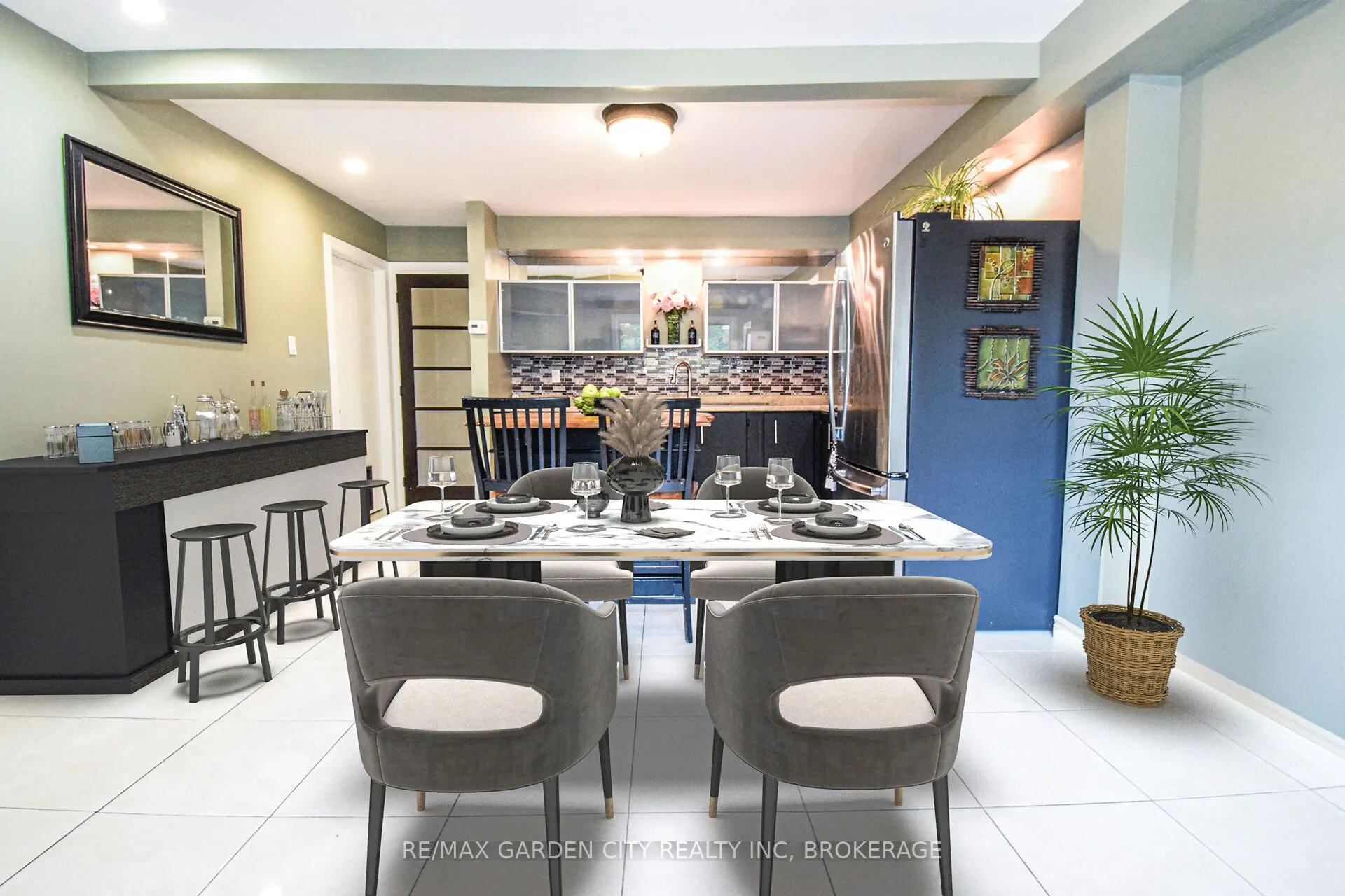 185 DENISTOUN Street, #37