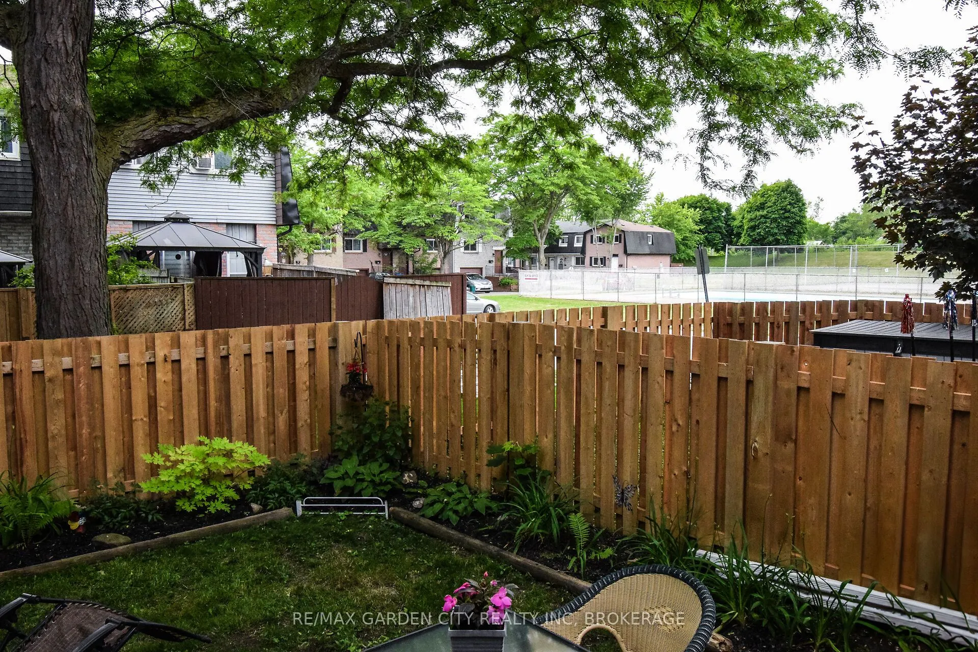 185 DENISTOUN Street, #37