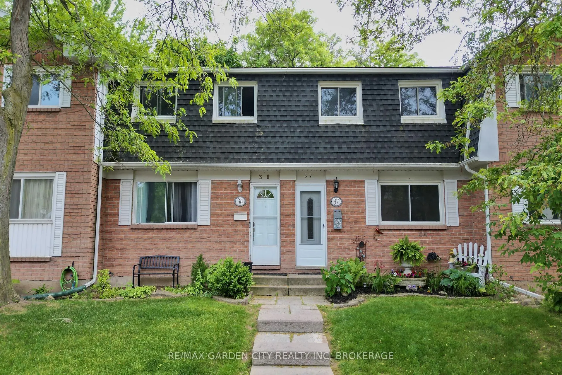 185 DENISTOUN Street, #37