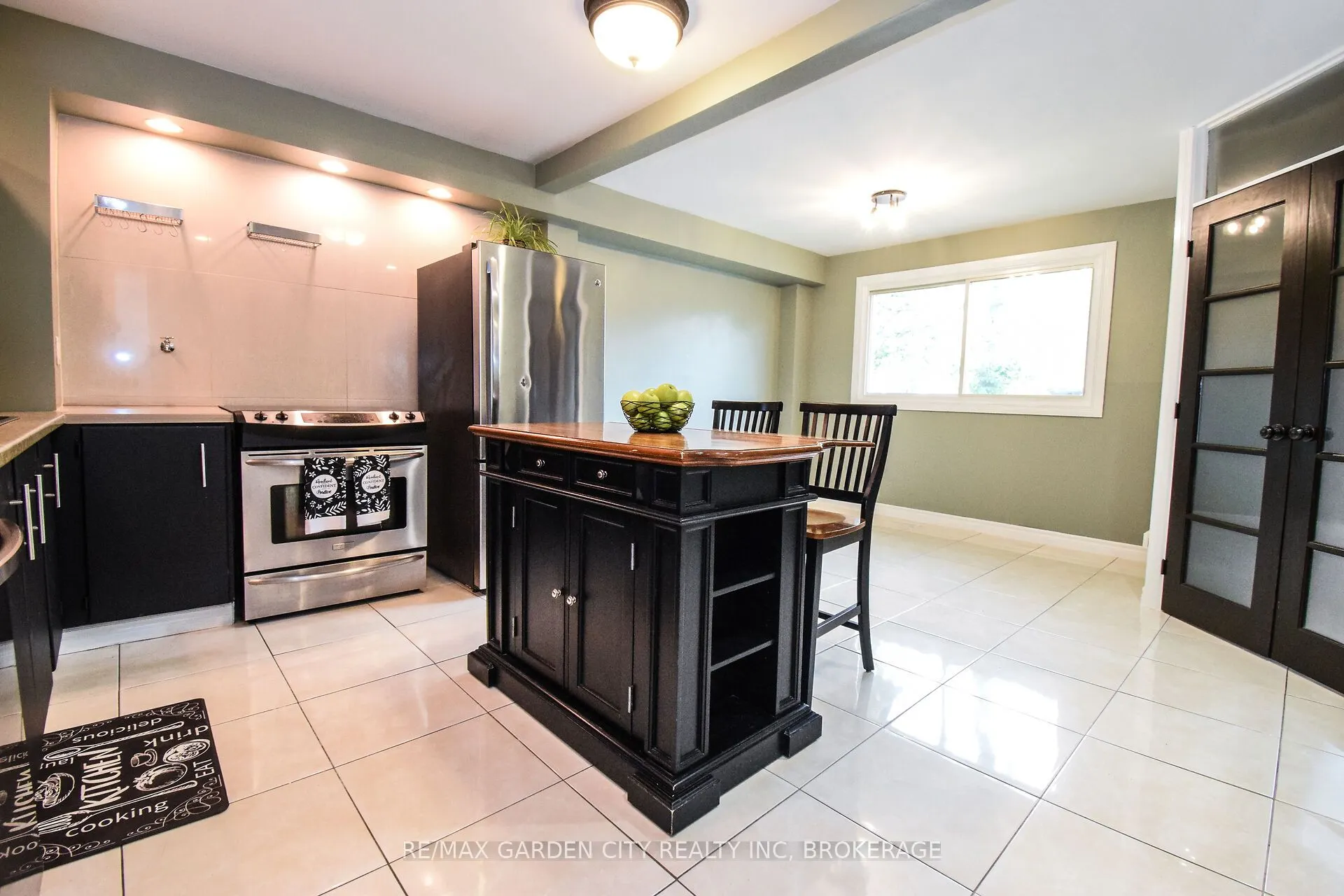 185 DENISTOUN Street, #37