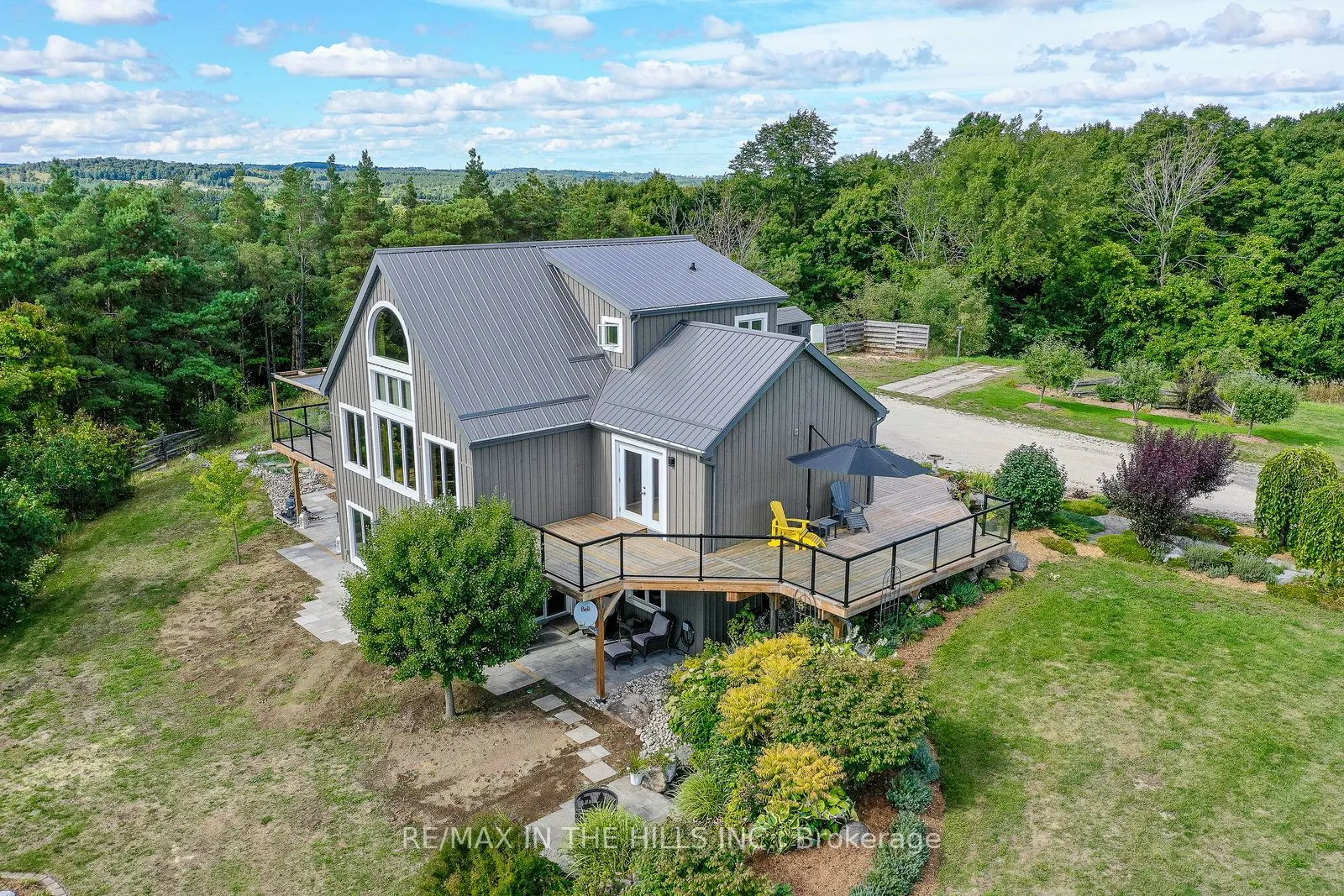 954461 7th Line Ehs Road