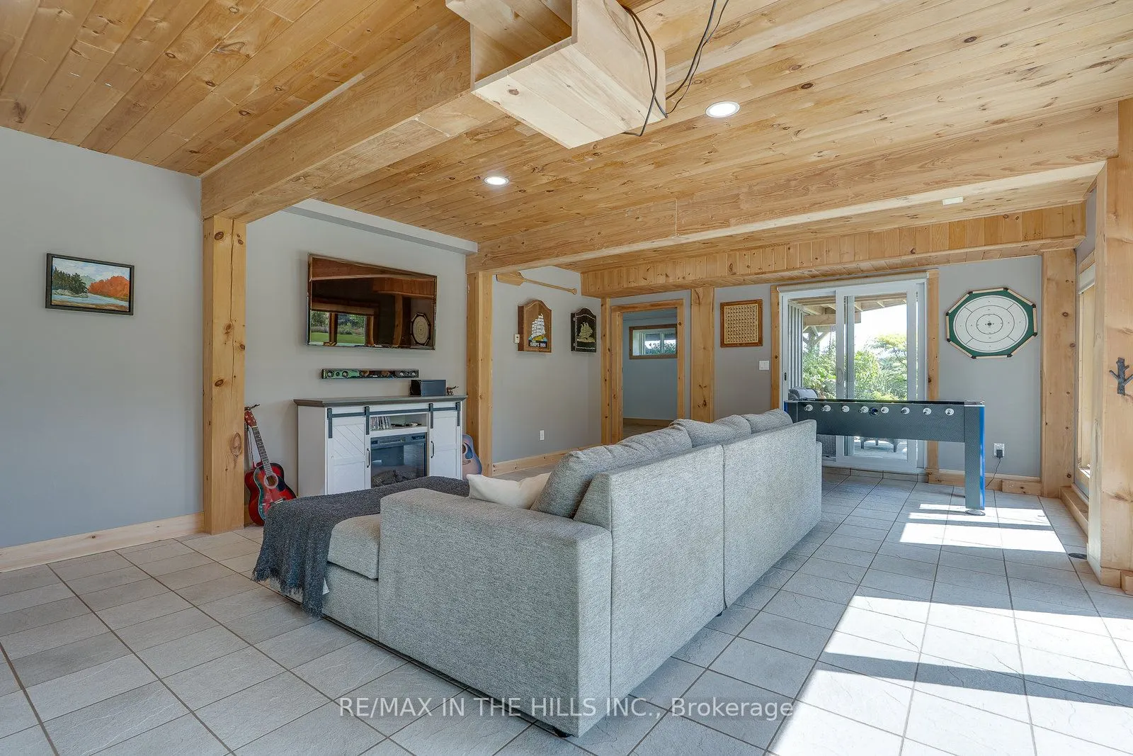 954461 7th Line Ehs Road