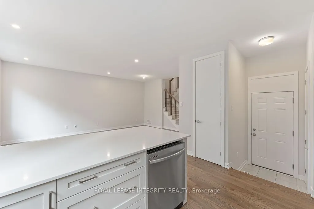 255 Falsetto Street