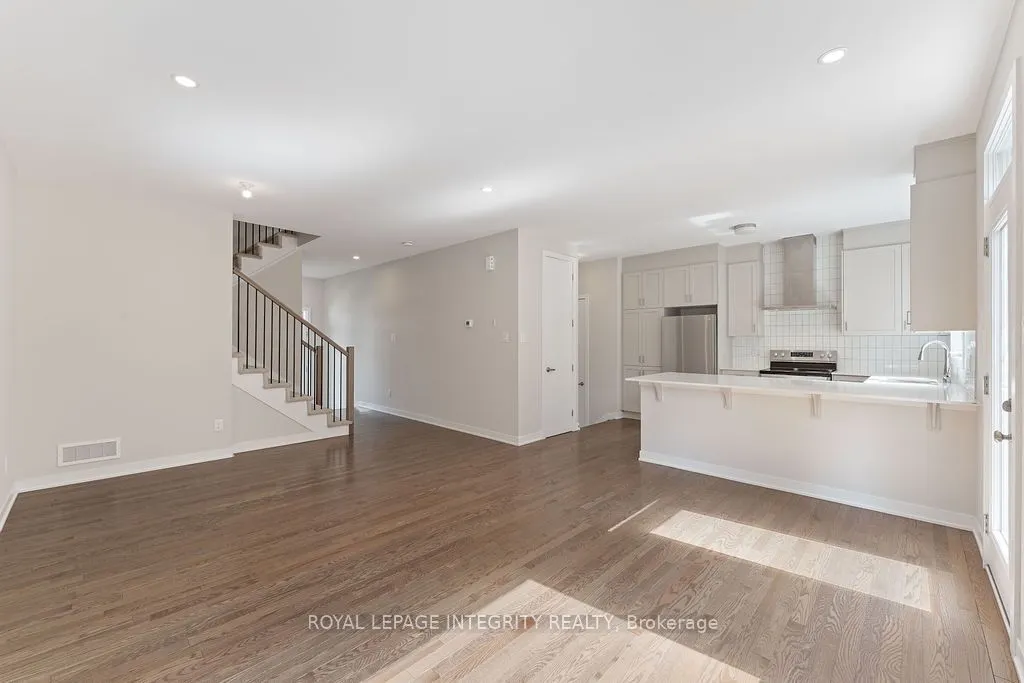 255 Falsetto Street
