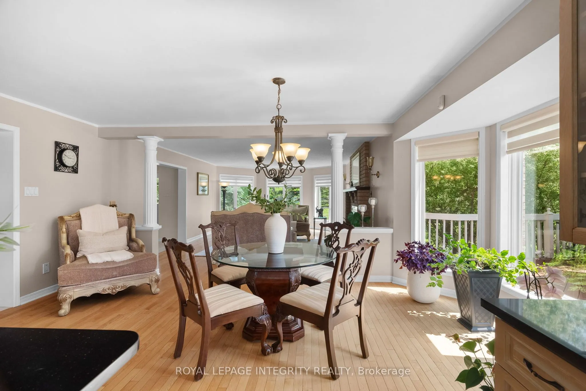 22 Marchbrook Circle