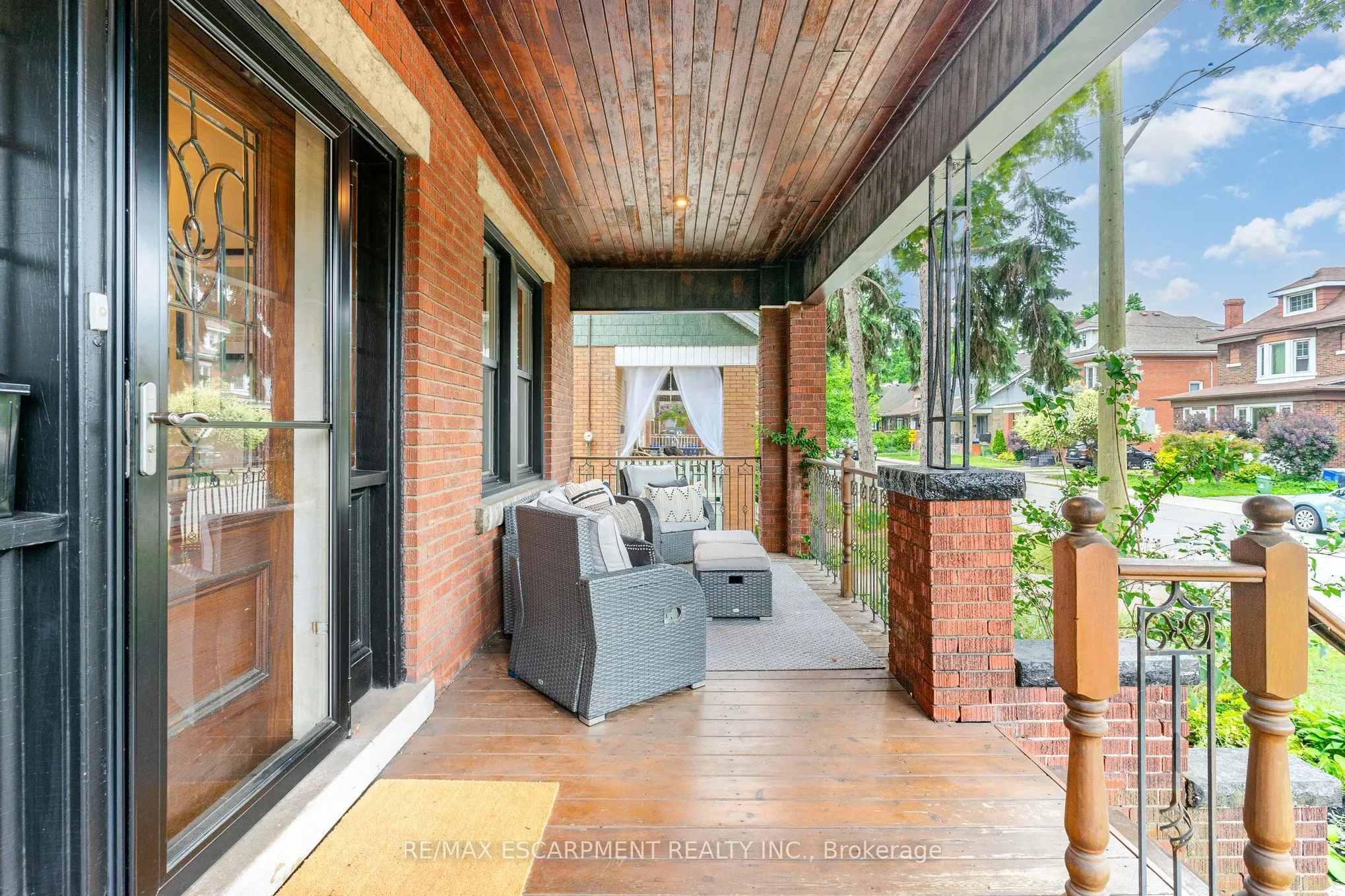 21 Prospect Street S