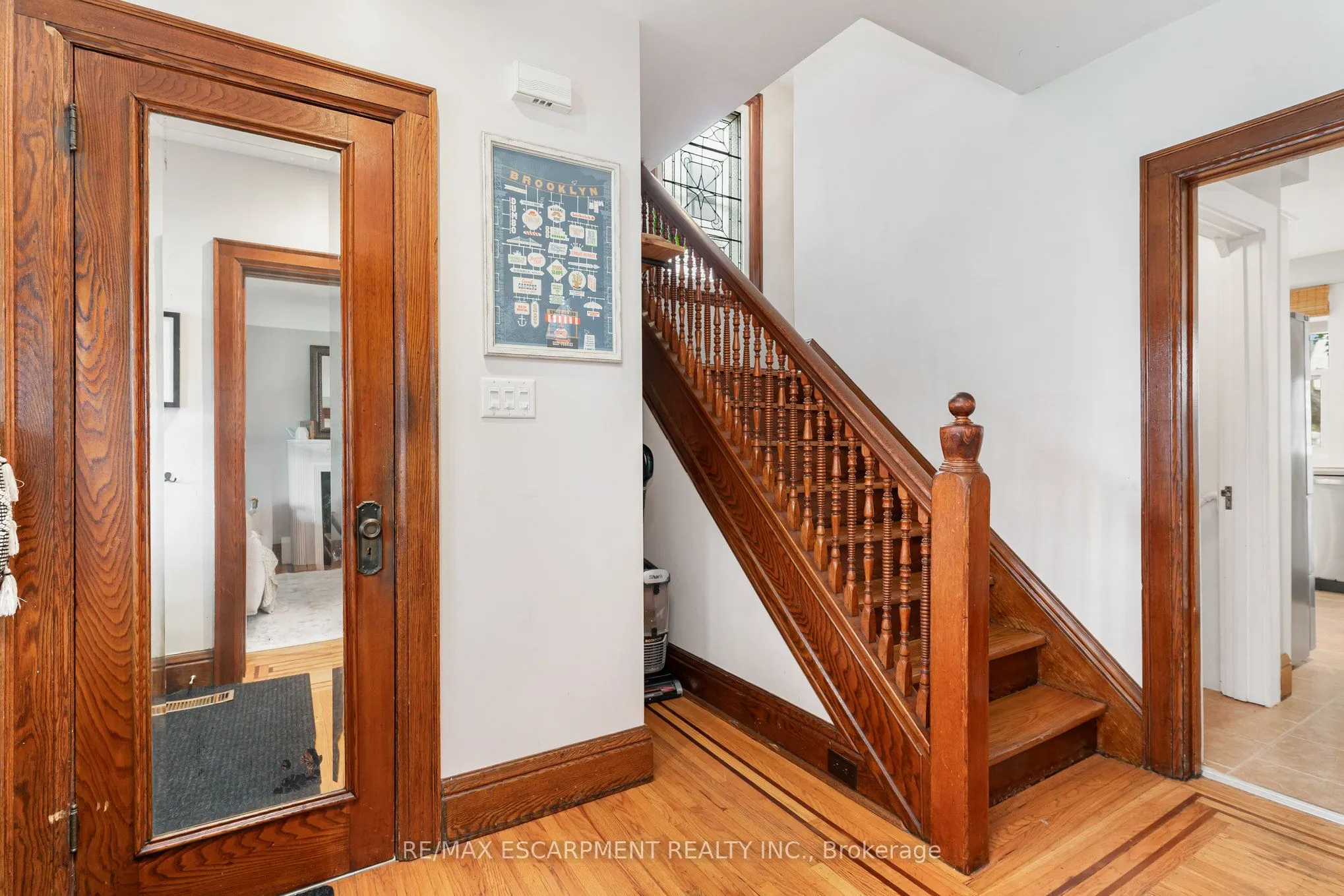 21 Prospect Street S