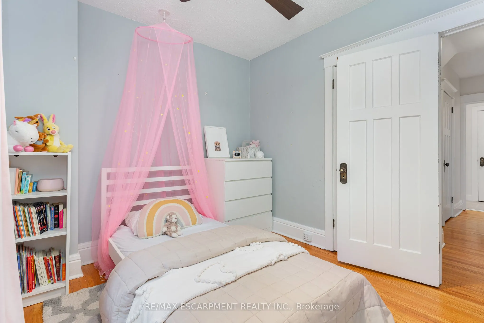 21 Prospect Street S