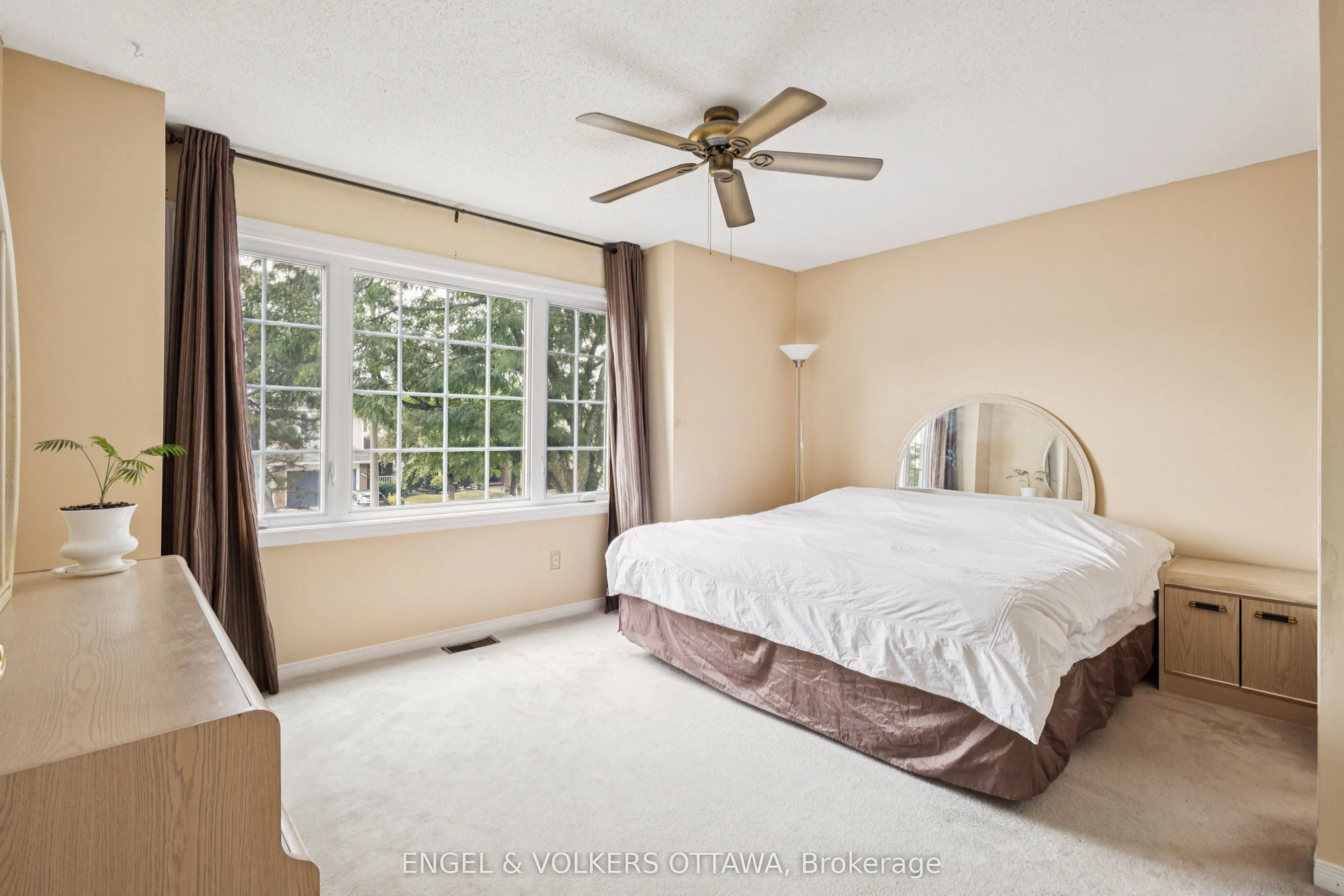 2213 Noblewood Way