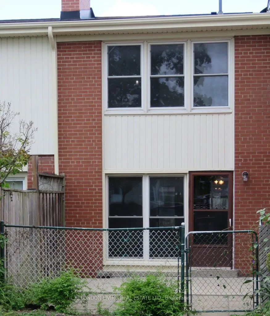 1002 Kipps Lane, #7