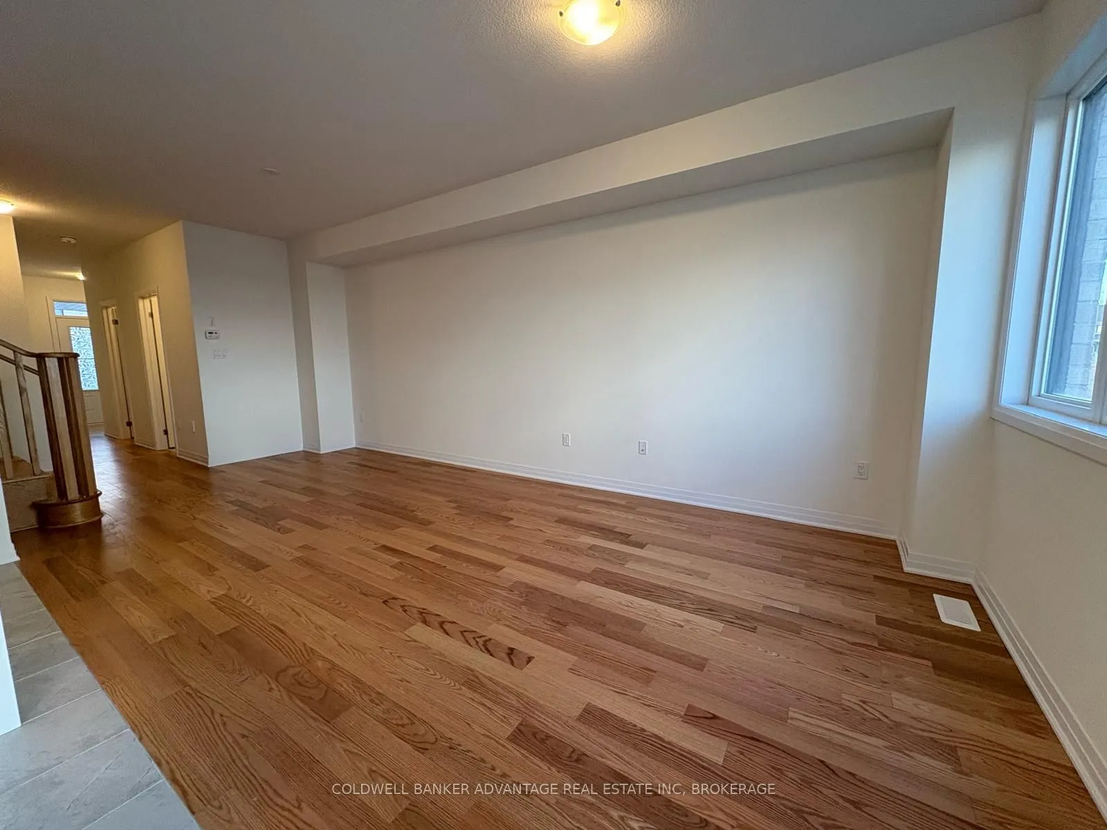 216 Port Crescent