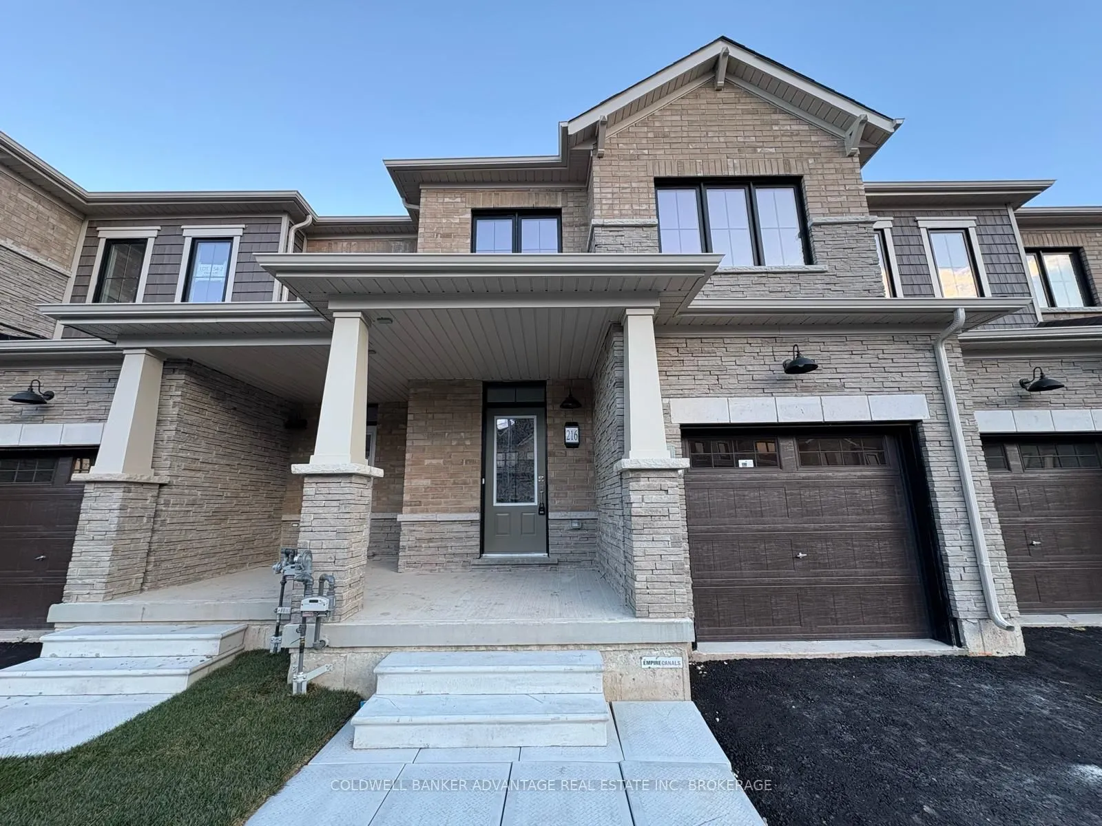 216 Port Crescent
