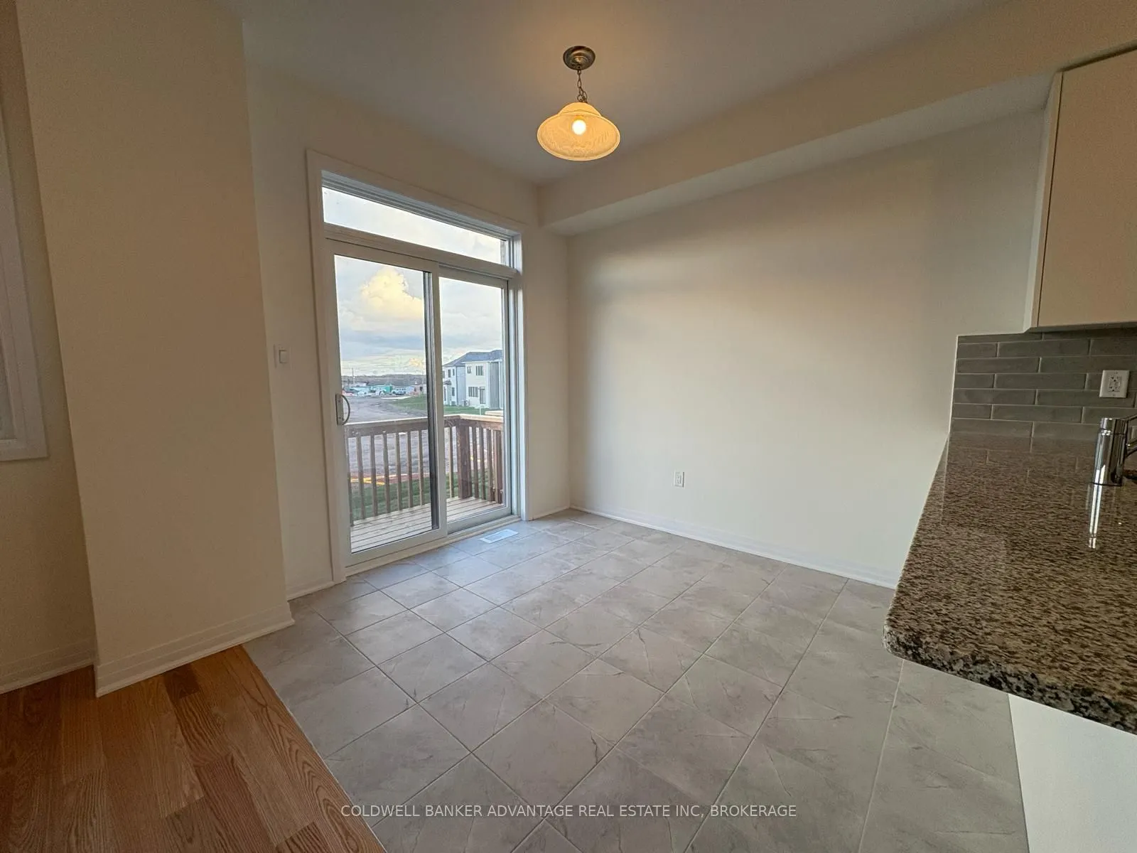 216 Port Crescent