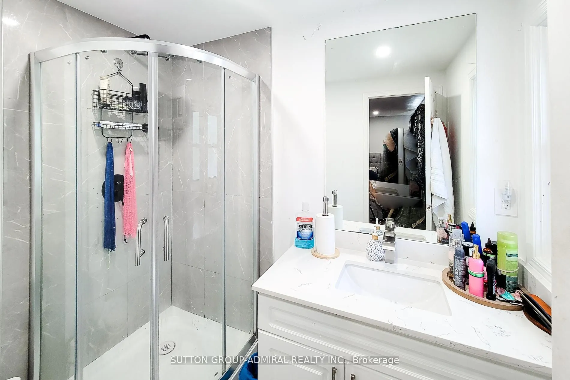 2 Royalwood Court, #52