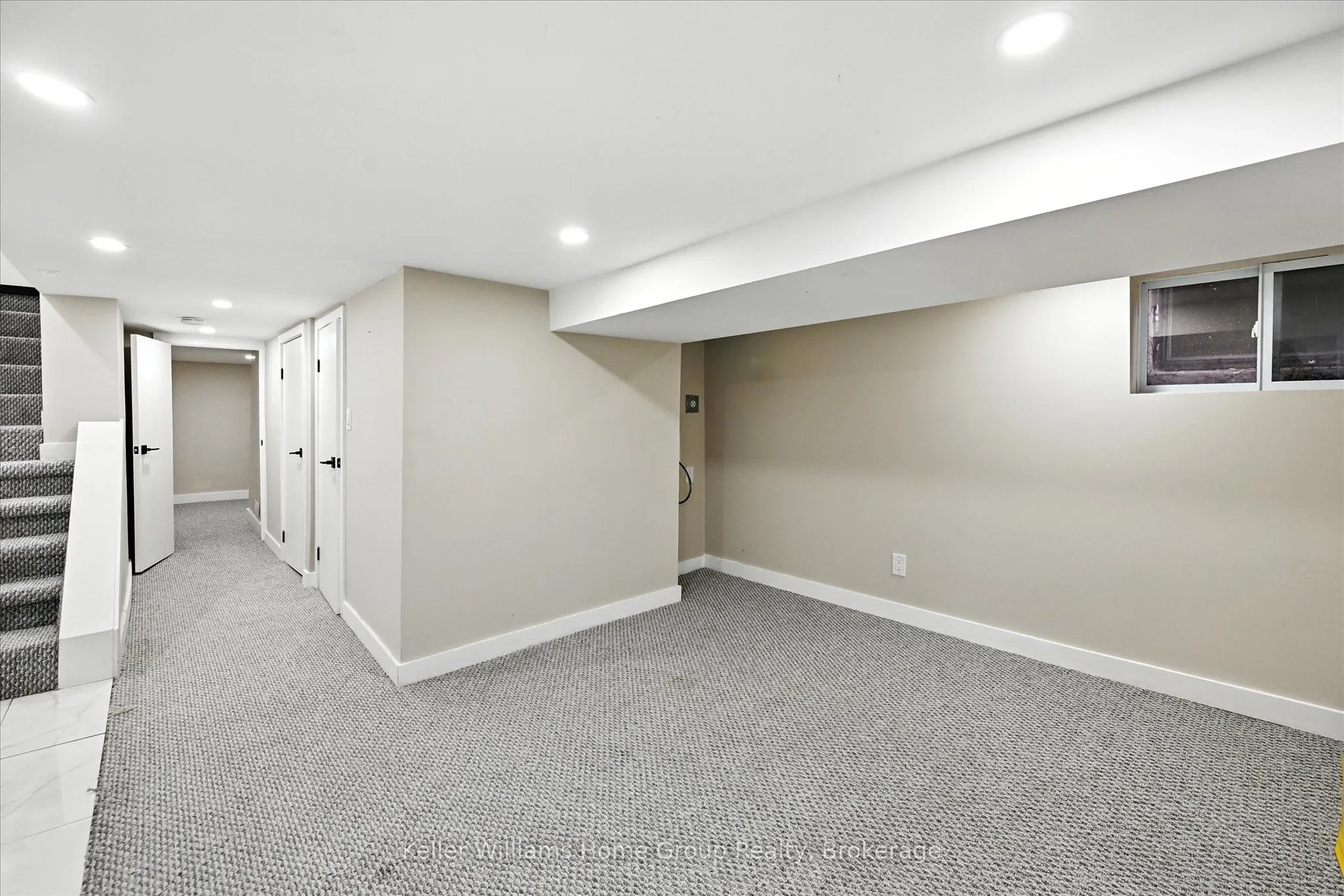 82 Rosemont Avenue