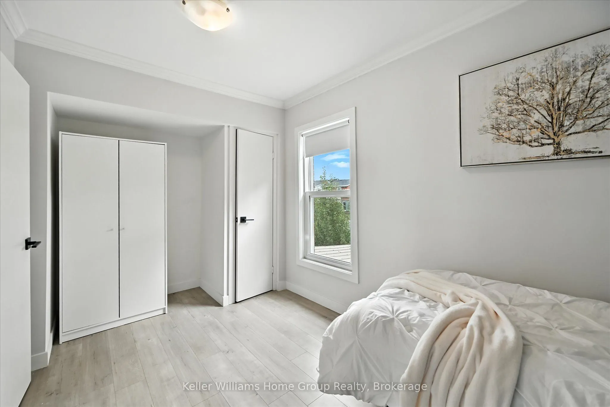 82 Rosemont Avenue
