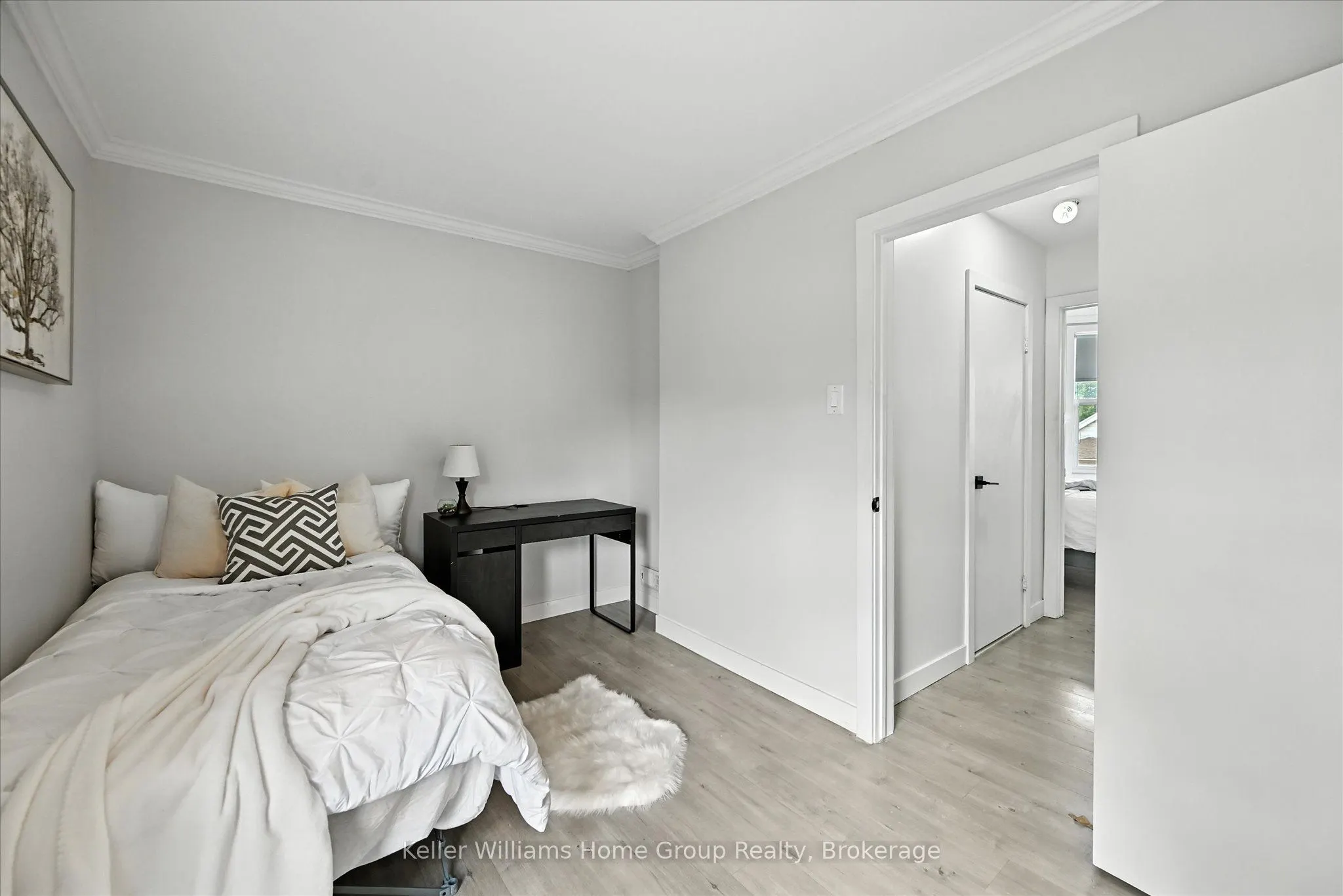 82 Rosemont Avenue