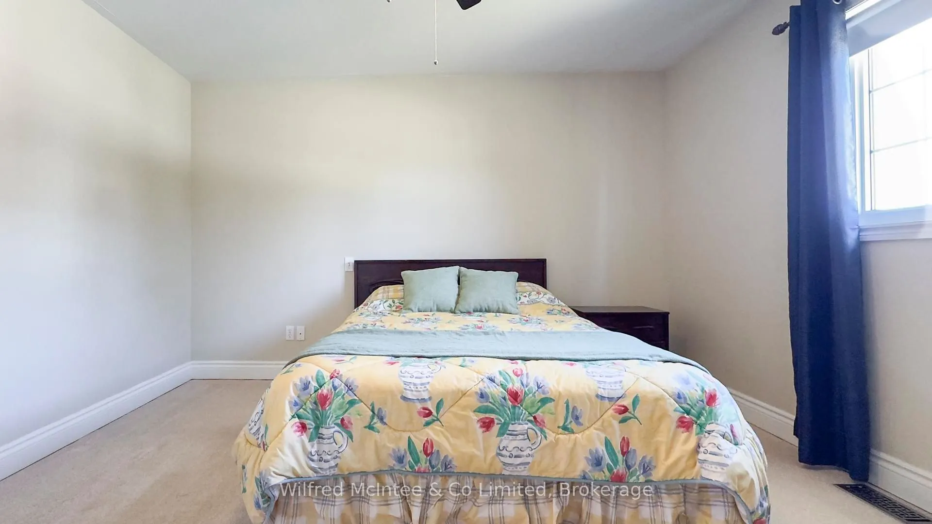 12 Jonathan Crescent