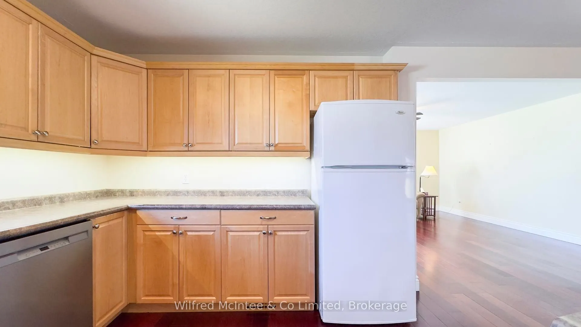 12 Jonathan Crescent