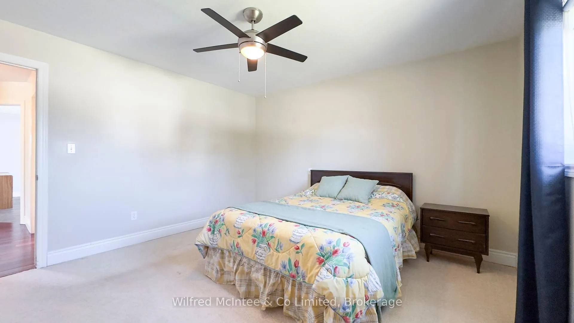 12 Jonathan Crescent