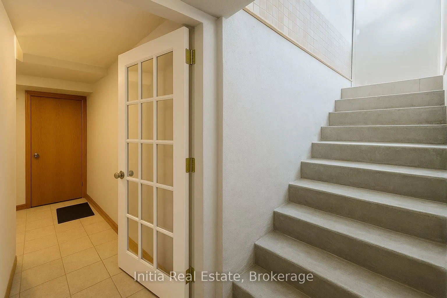 216 Highbury Avenue