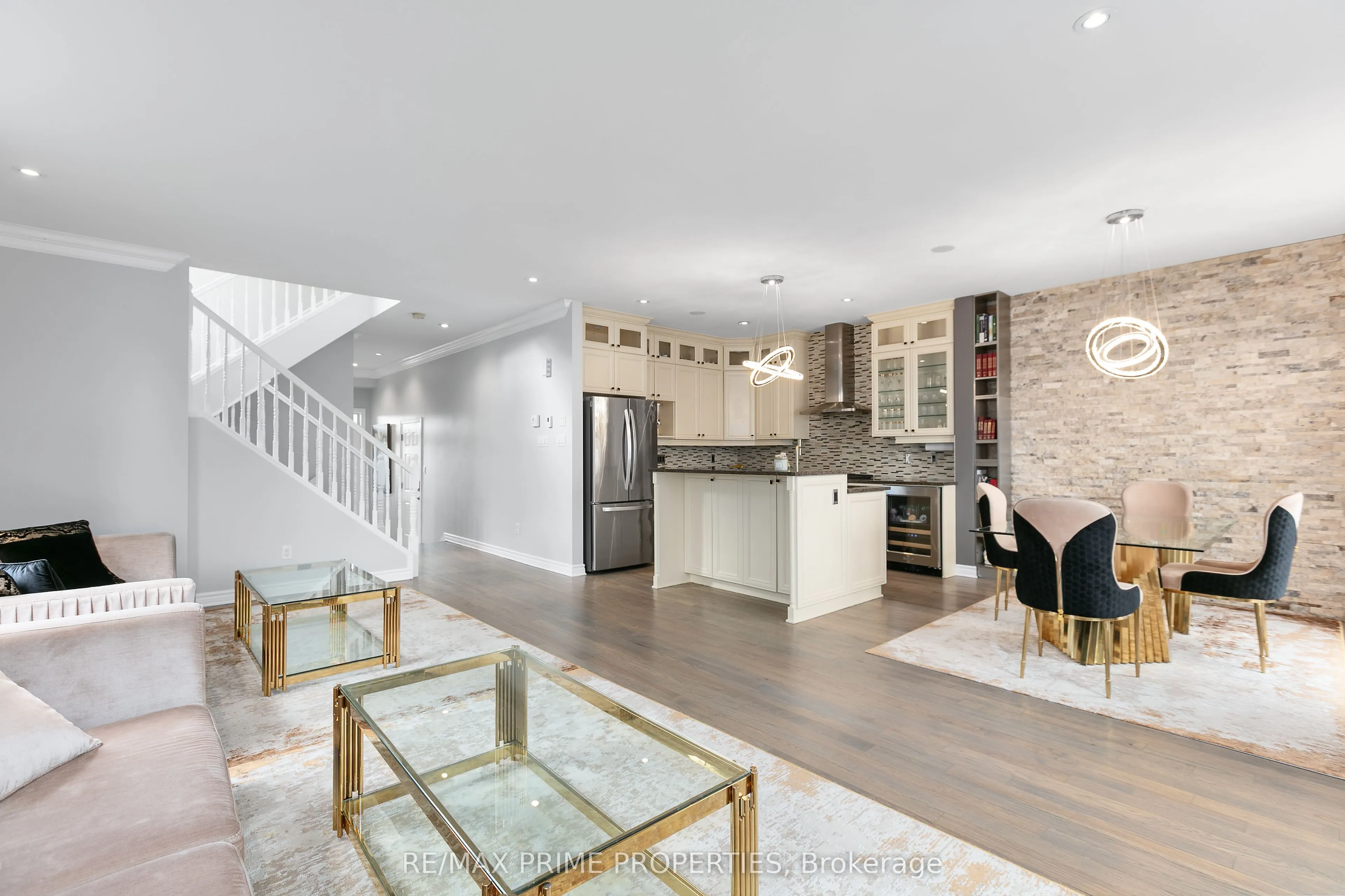 475 Harvest Valley Avenue