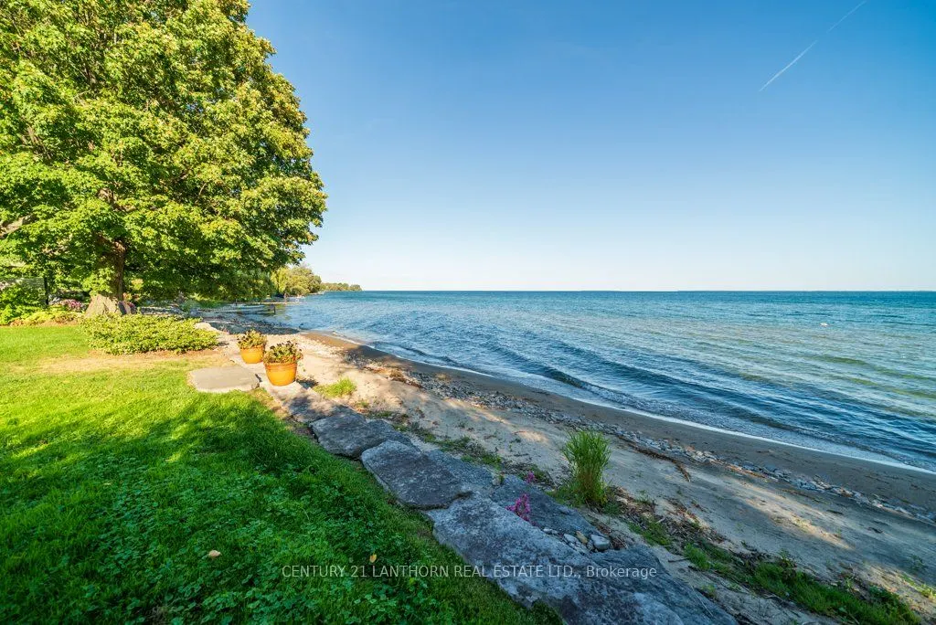 3126 County Rd 8 Road