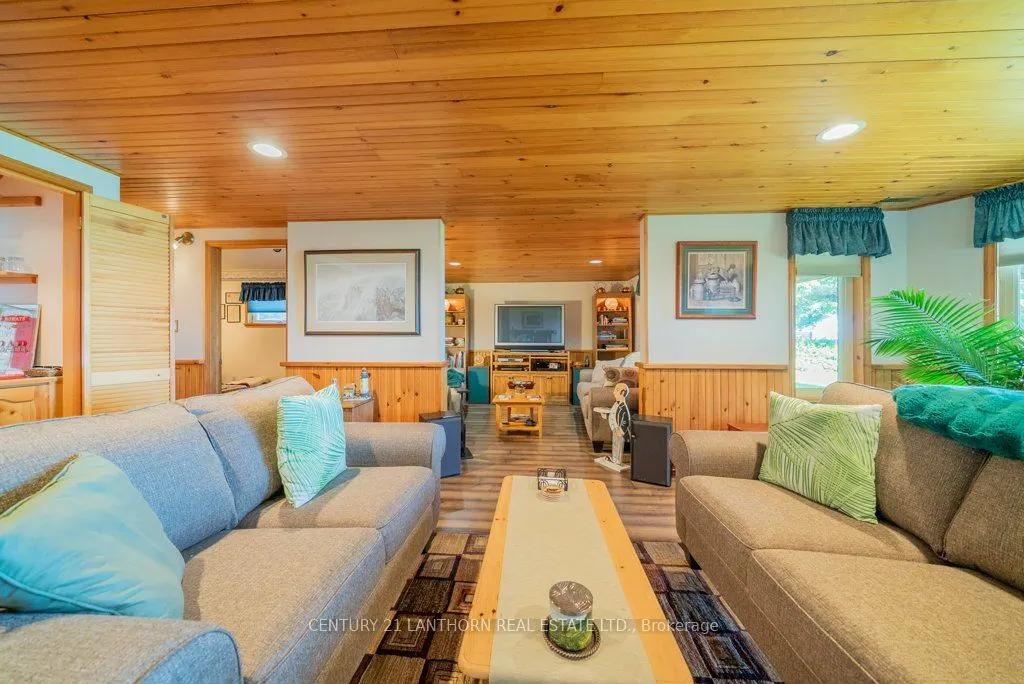 3126 County Rd 8 Road