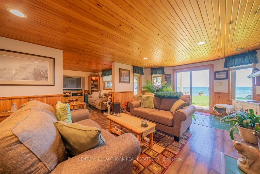 3126 County Rd 8 Road