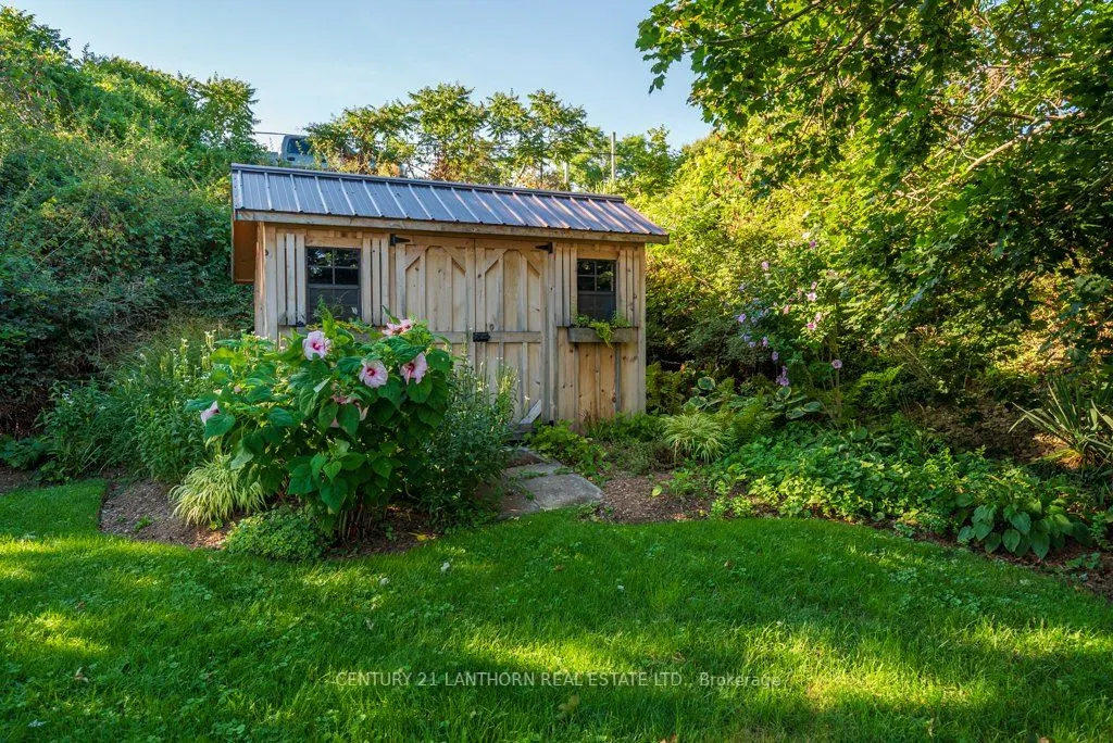3126 County Rd 8 Road