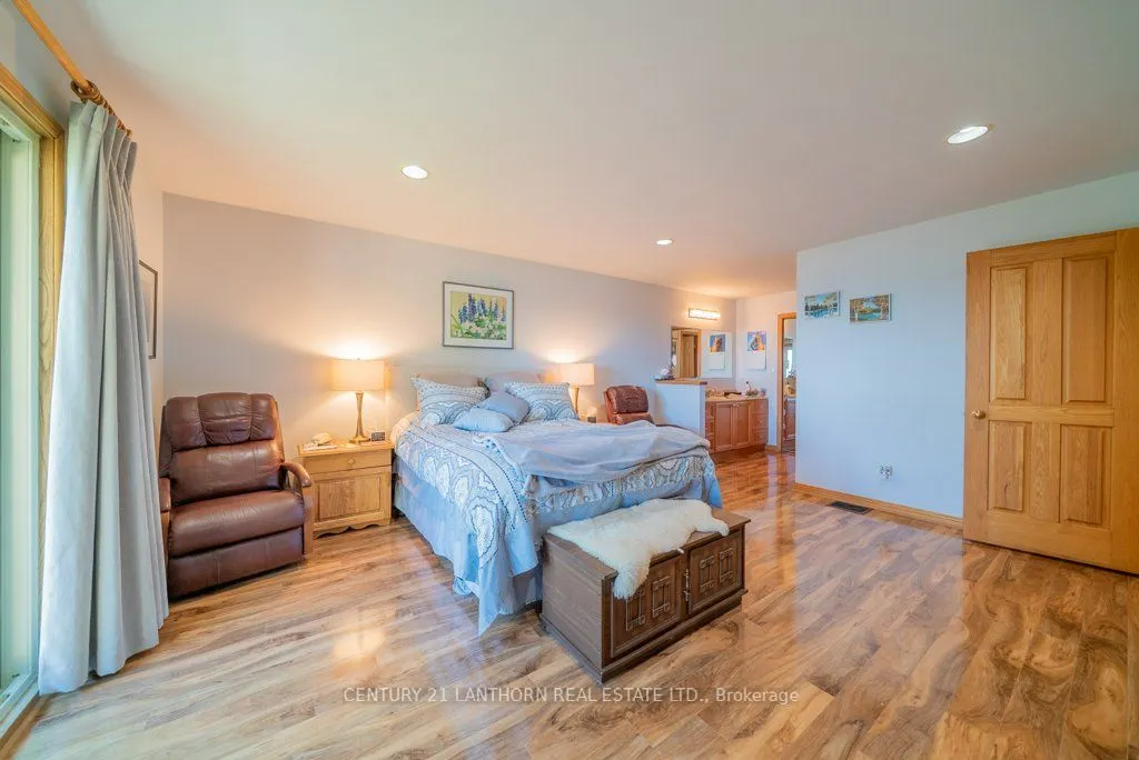 3126 County Rd 8 Road