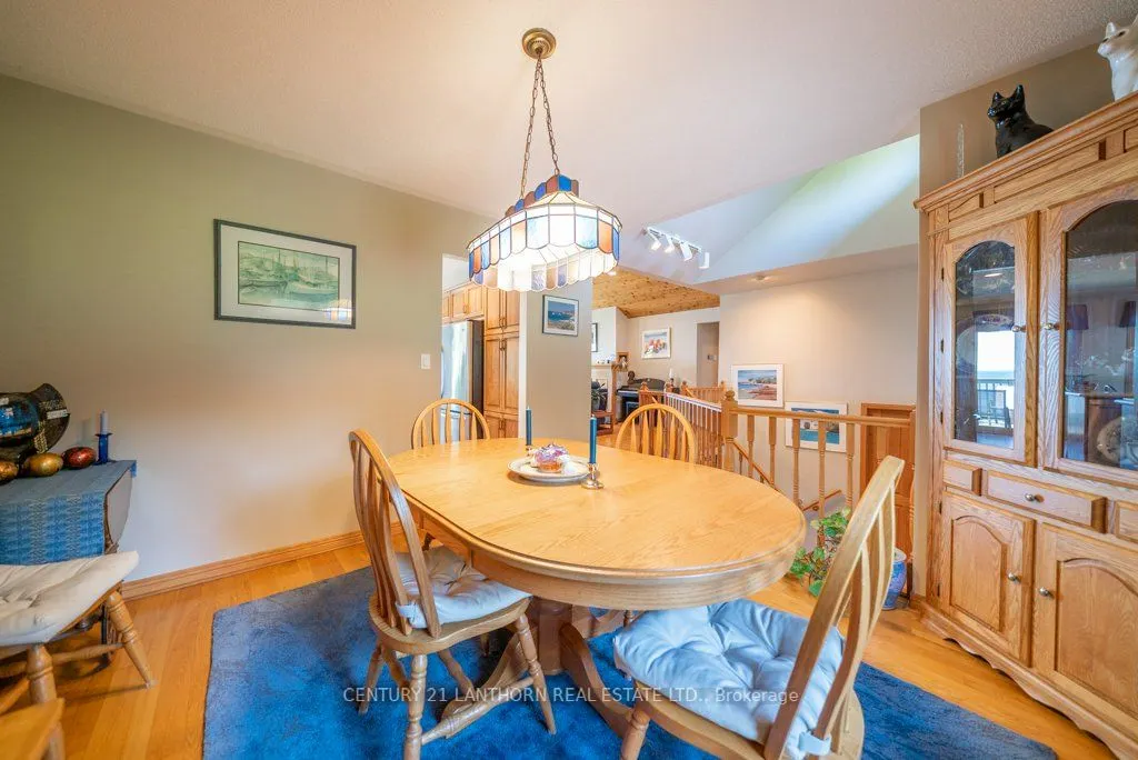 3126 County Rd 8 Road