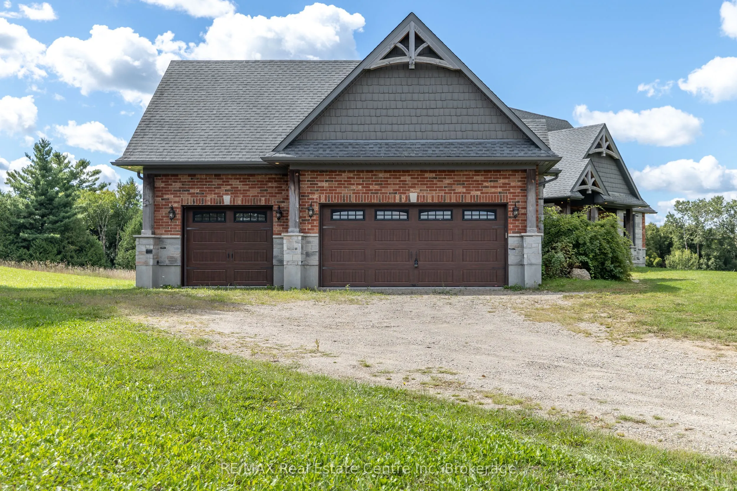 7355 Concession 1 Road