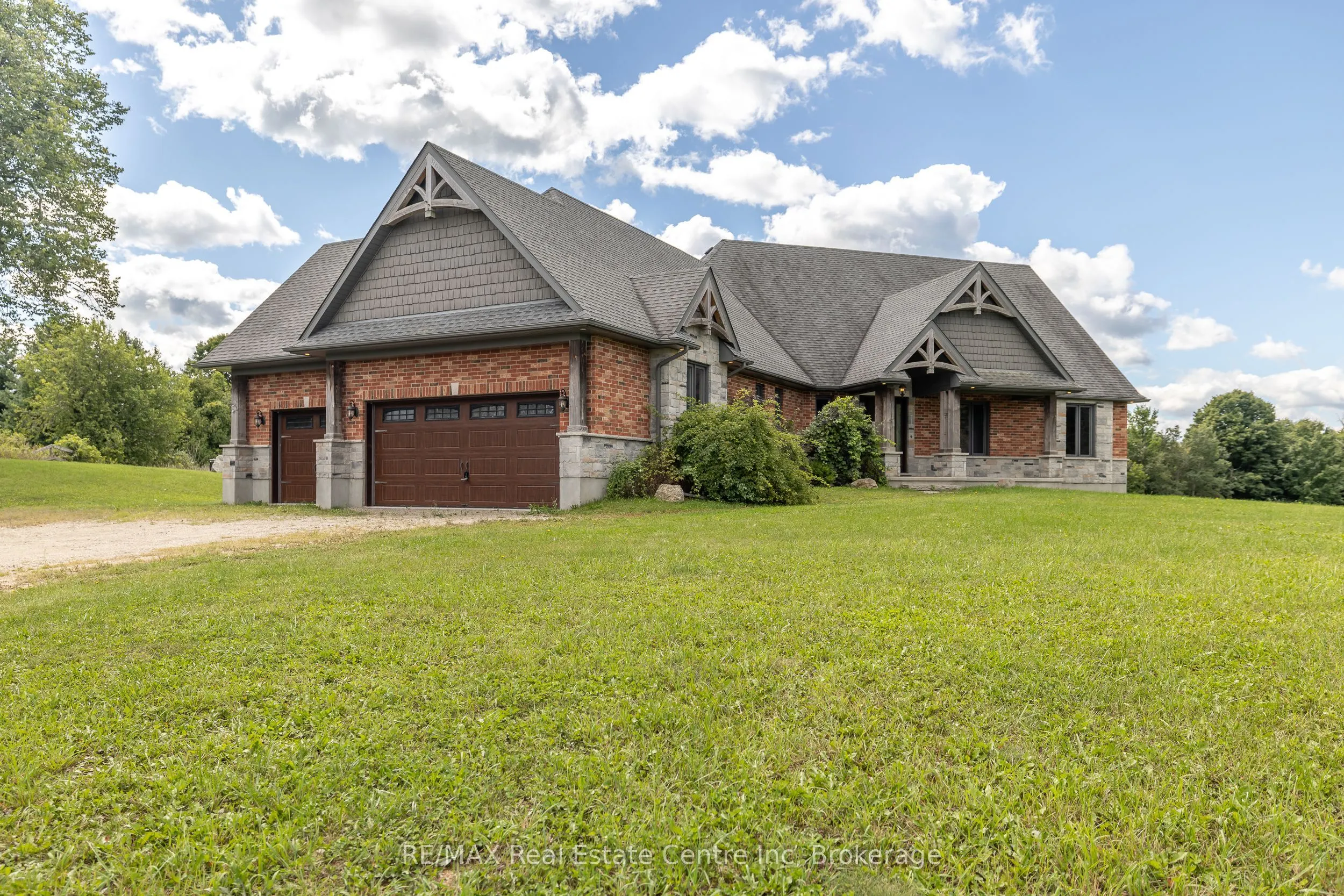 7355 Concession 1 Road
